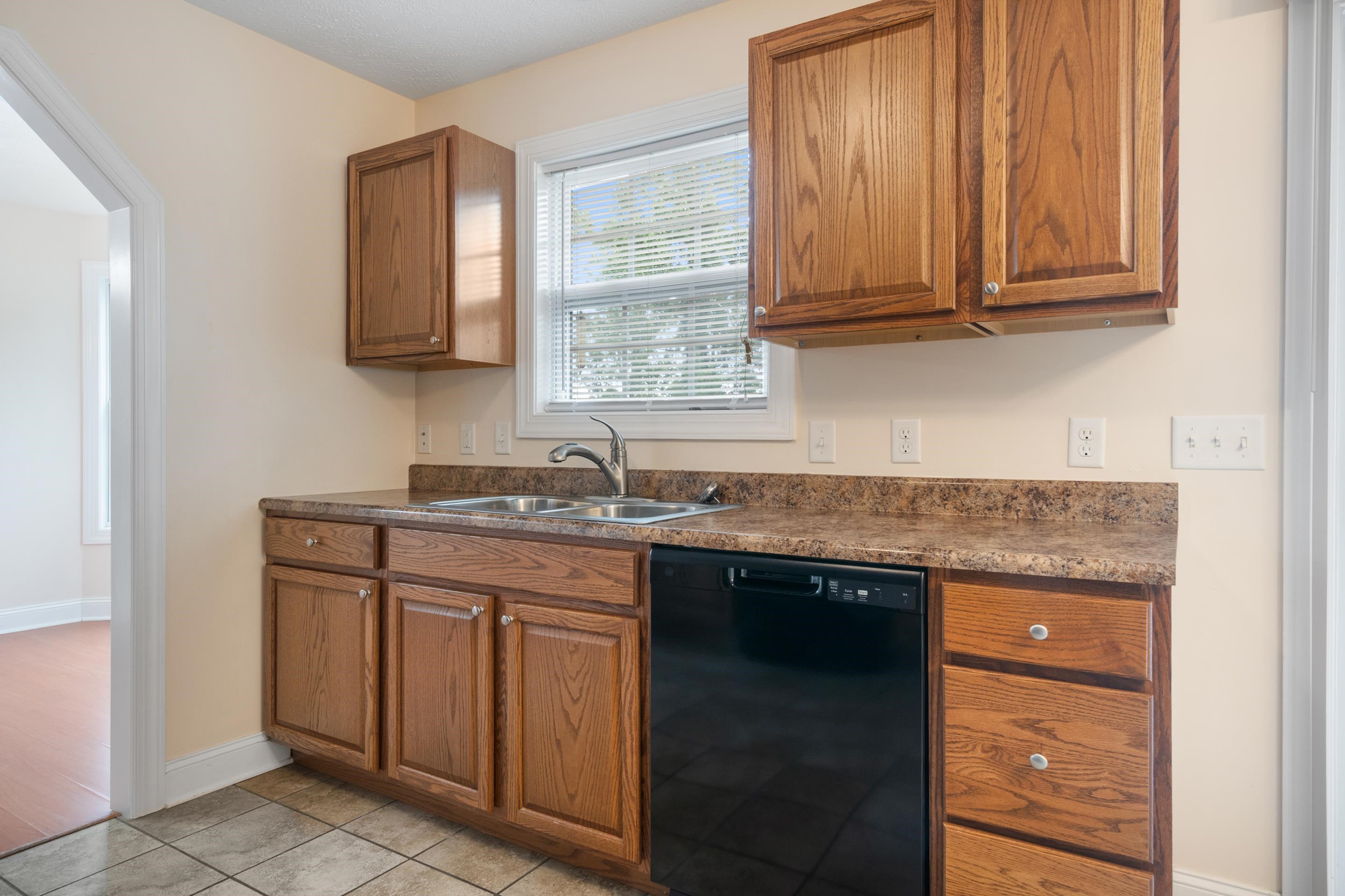 1555 Sherwood Drive Christiansburg VA 24073