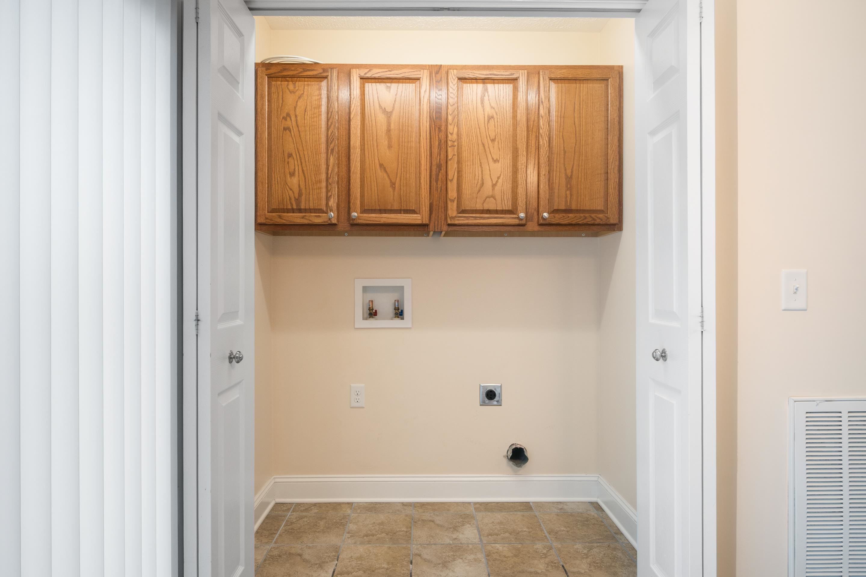 1555 Sherwood Drive Christiansburg VA 24073