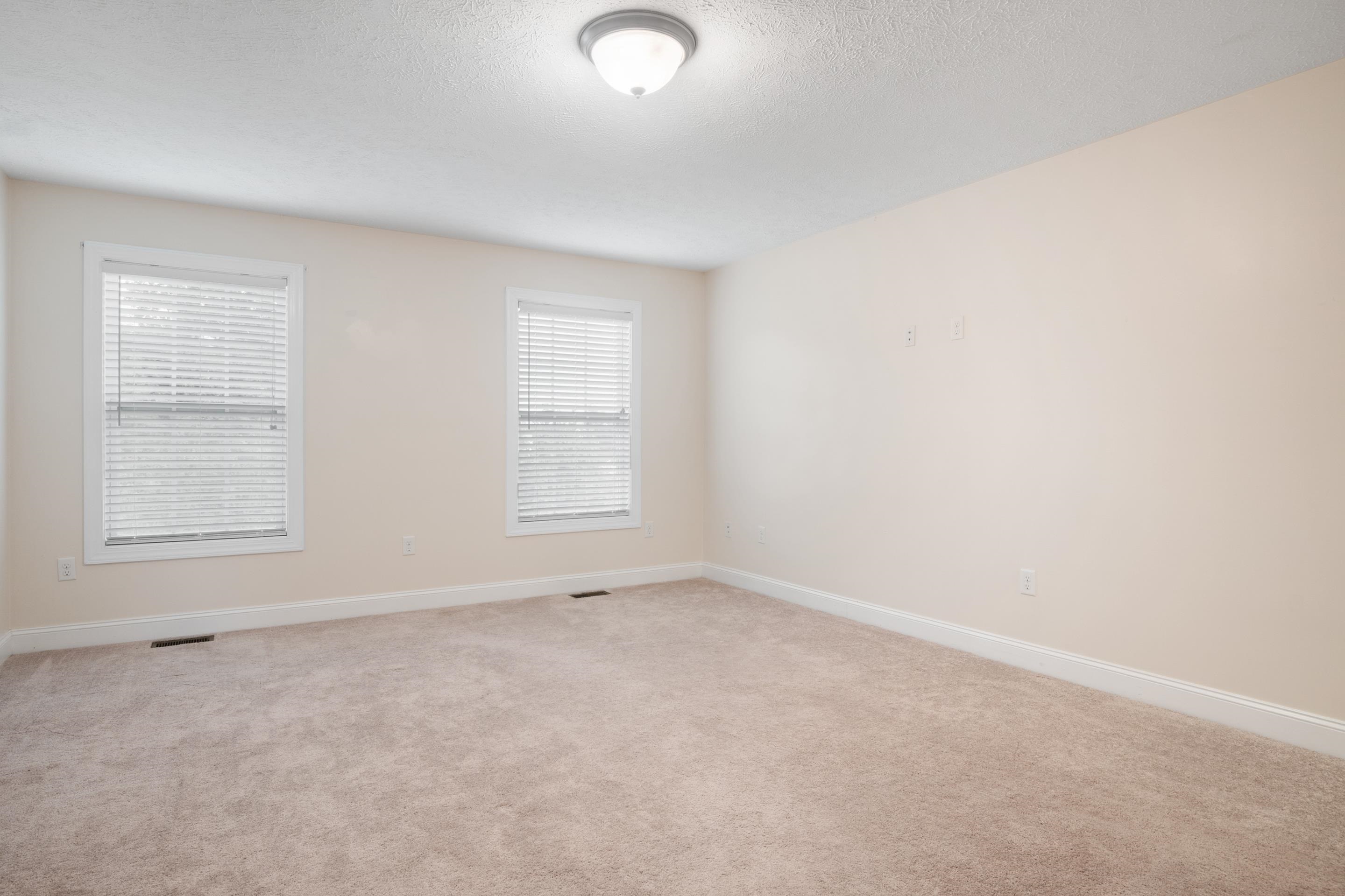 1555 Sherwood Drive Christiansburg VA 24073