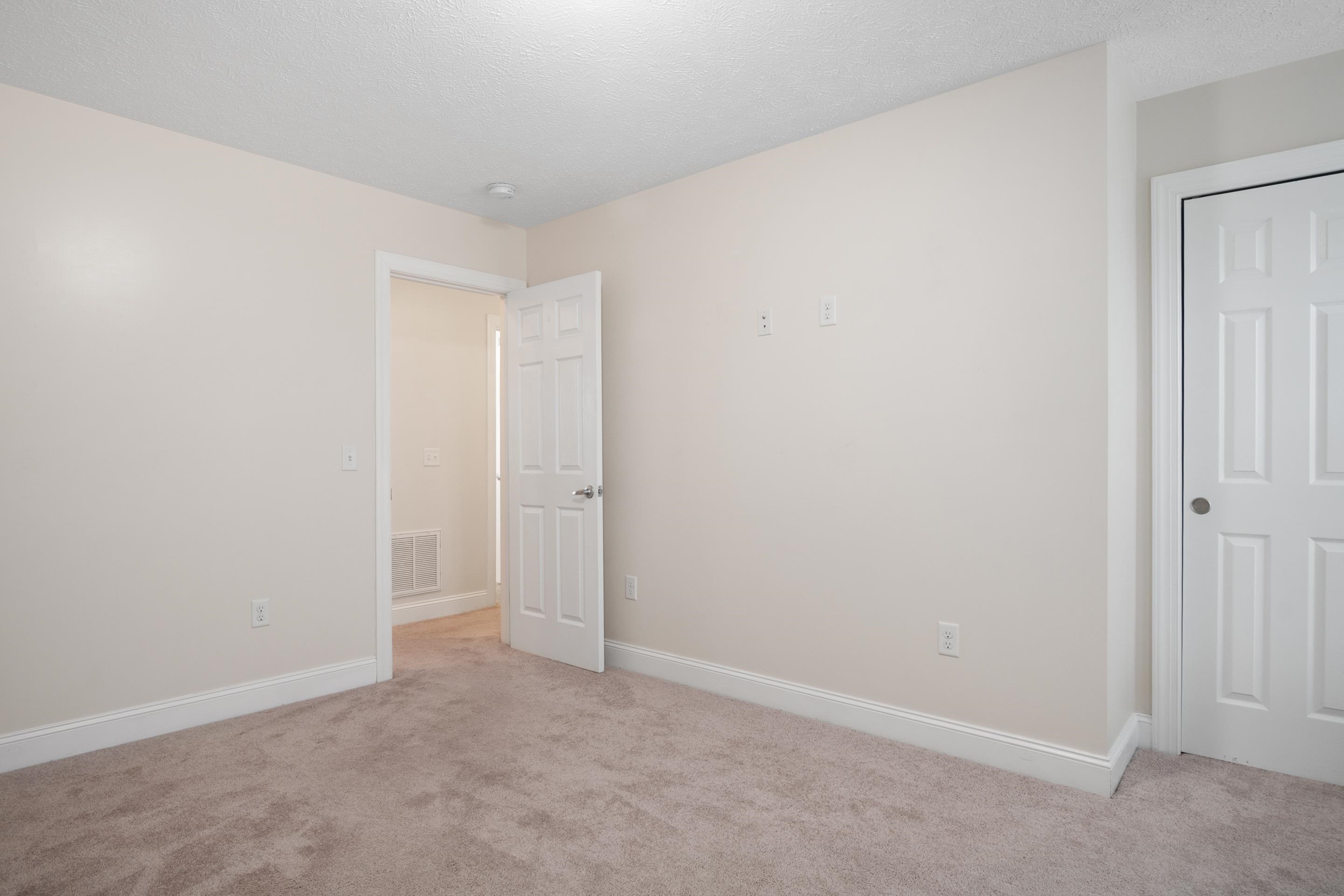 1555 Sherwood Drive Christiansburg VA 24073