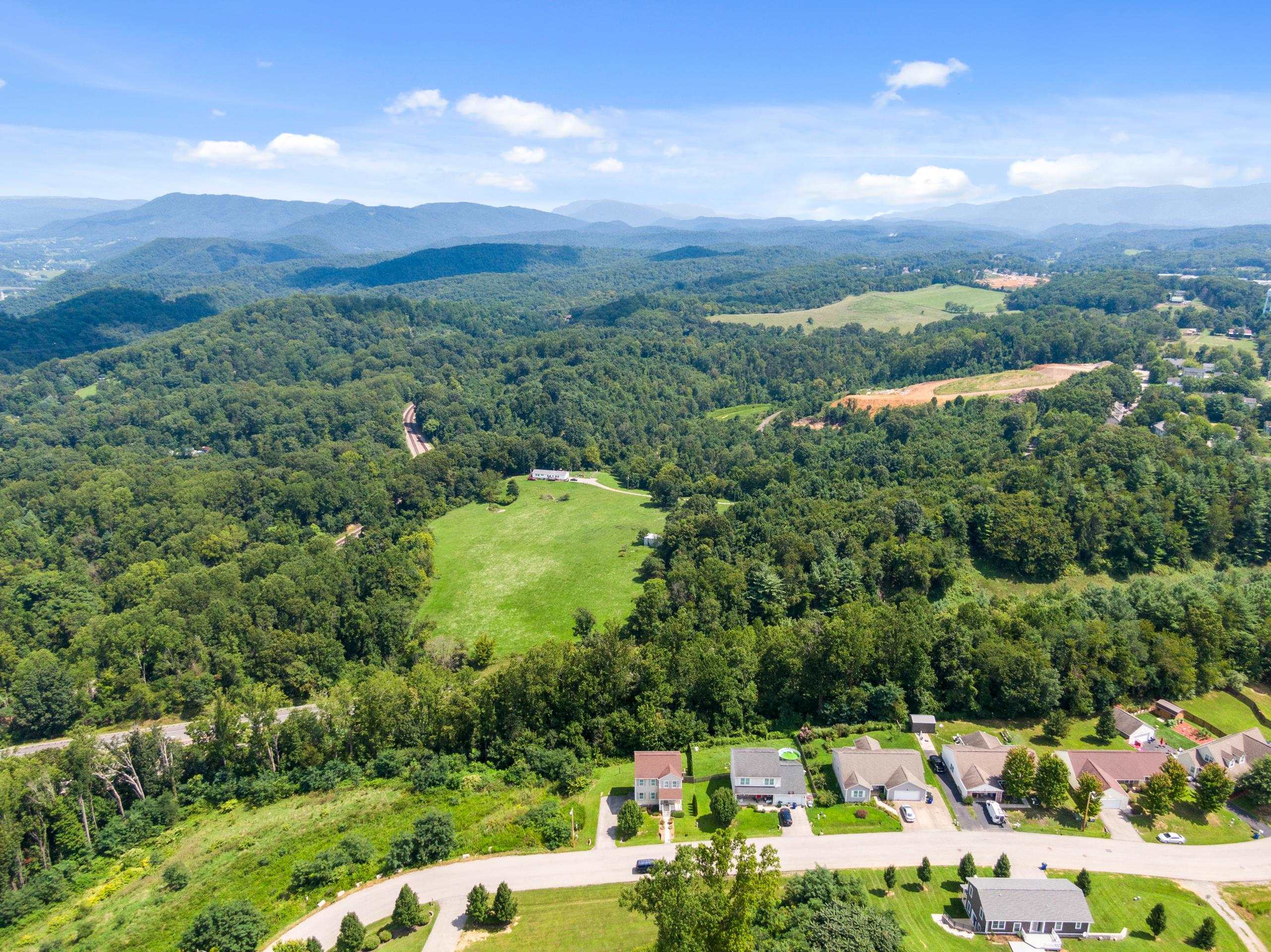 1555 Sherwood Drive Christiansburg VA 24073