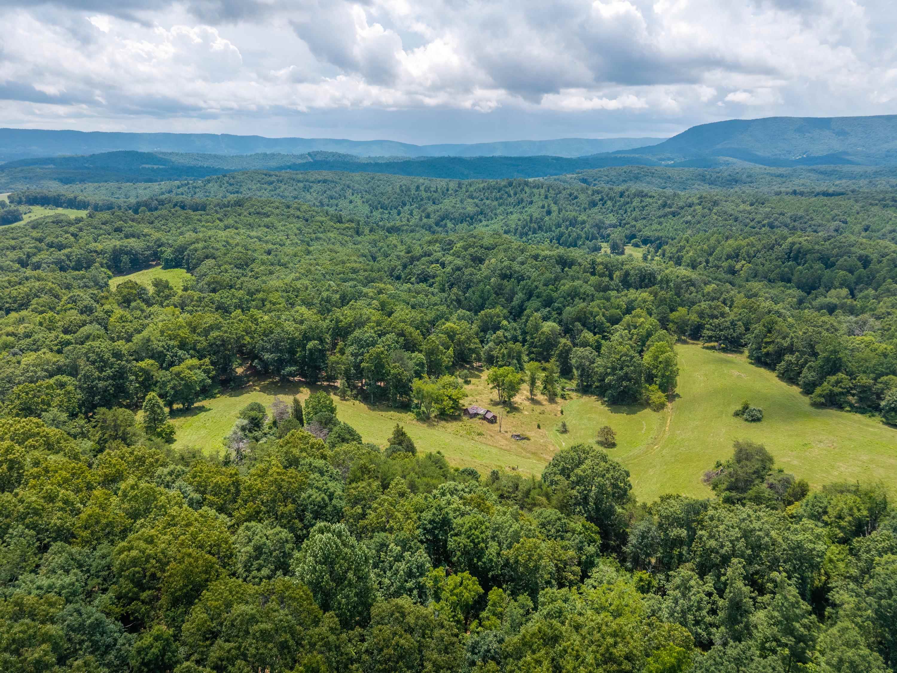 628 Wilburn Valley Road Pearisburg VA 24134