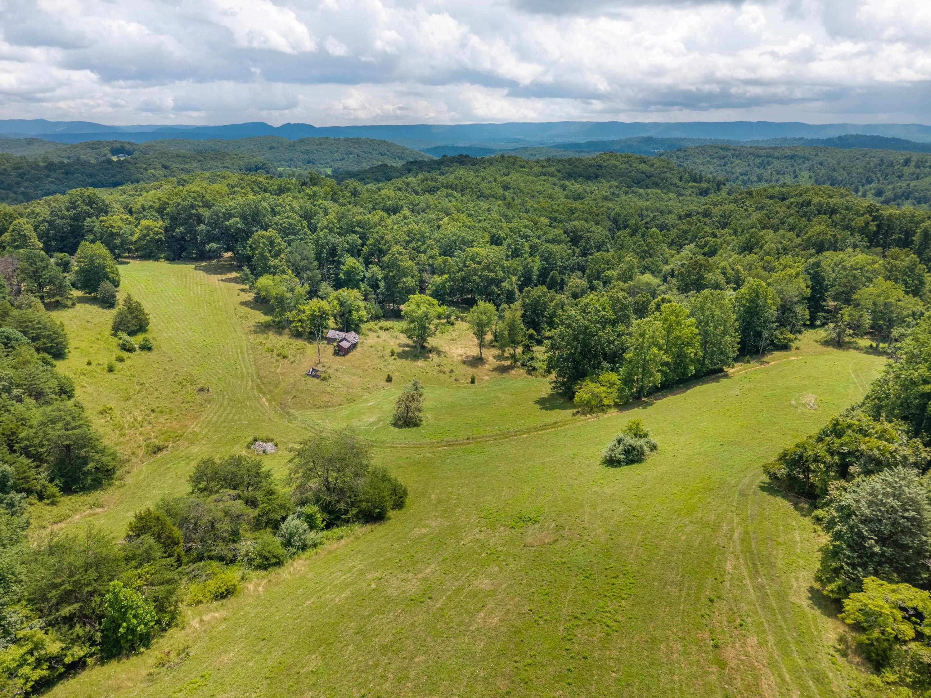 628 Wilburn Valley Road Pearisburg VA 24134