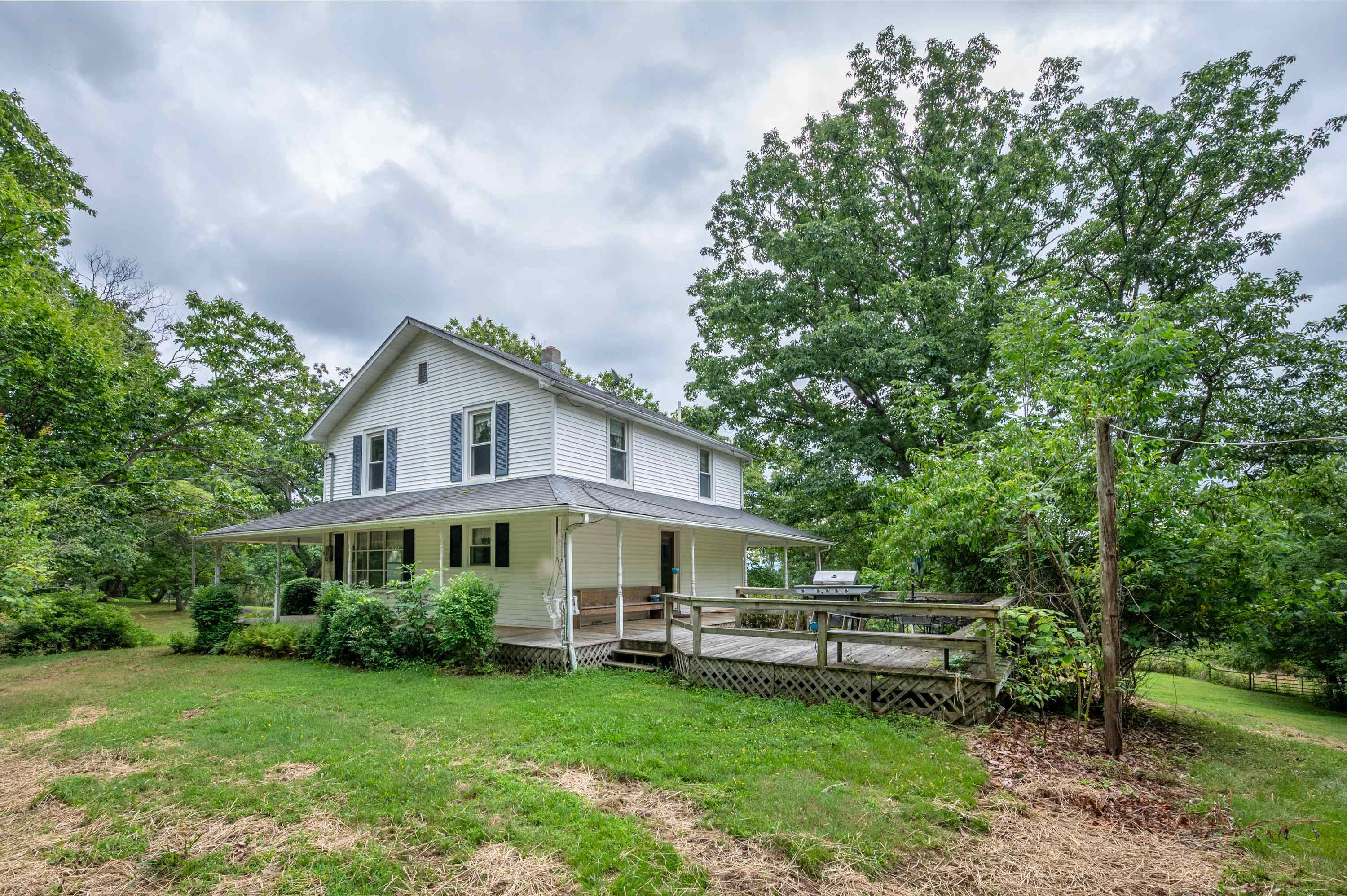 628 Wilburn Valley Road Pearisburg VA 24134