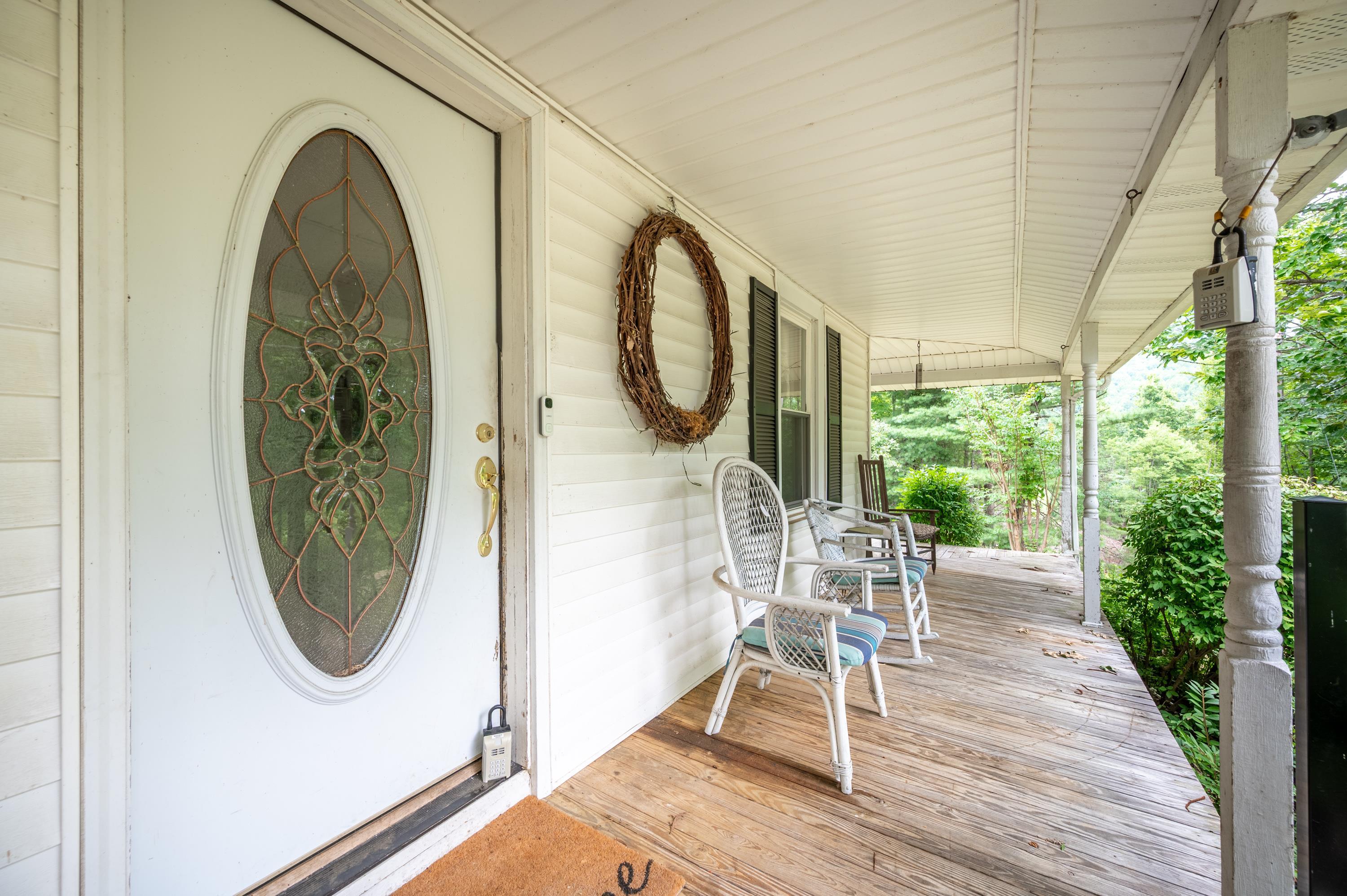 628 Wilburn Valley Road Pearisburg VA 24134