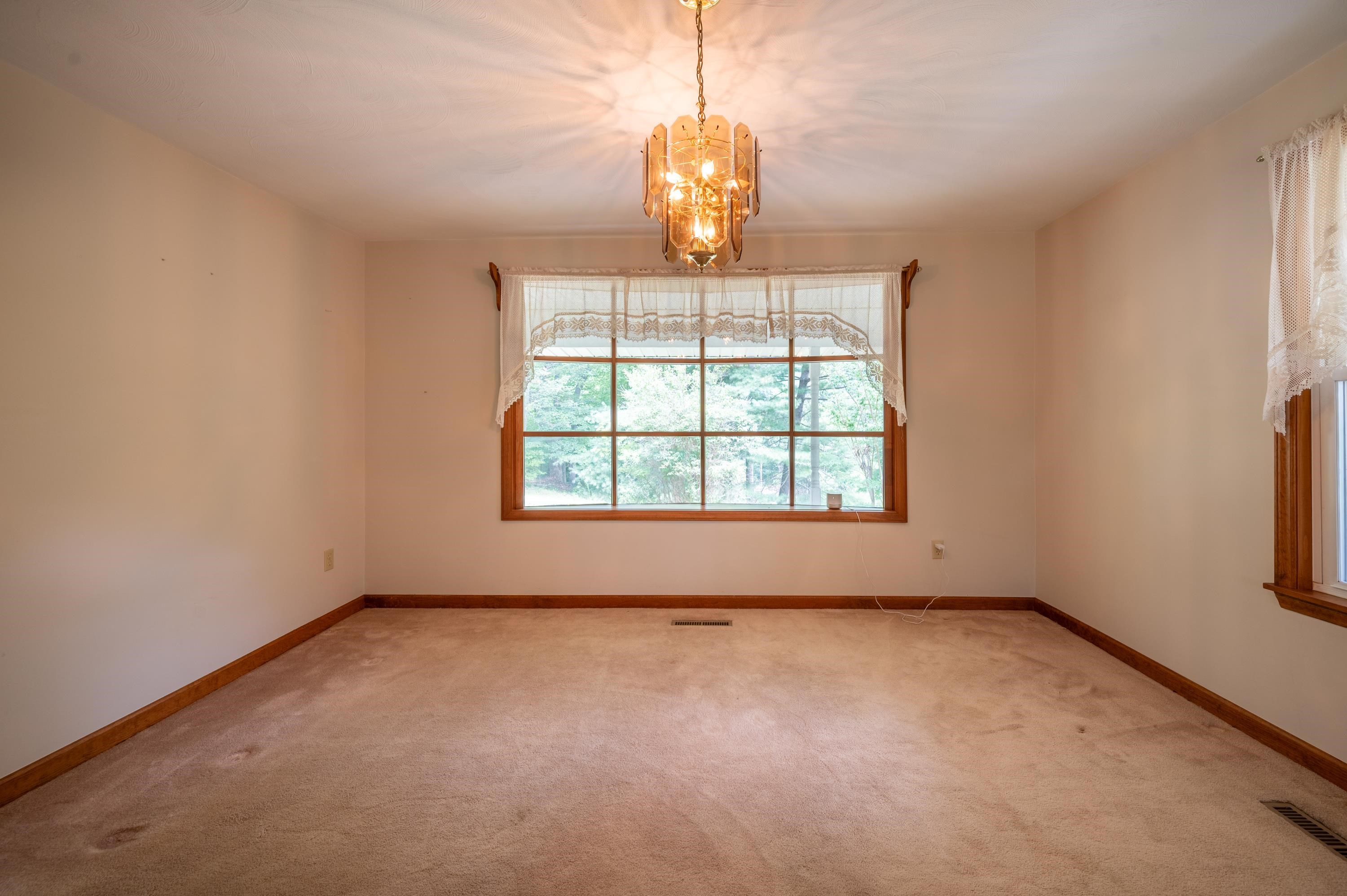 628 Wilburn Valley Road Pearisburg VA 24134