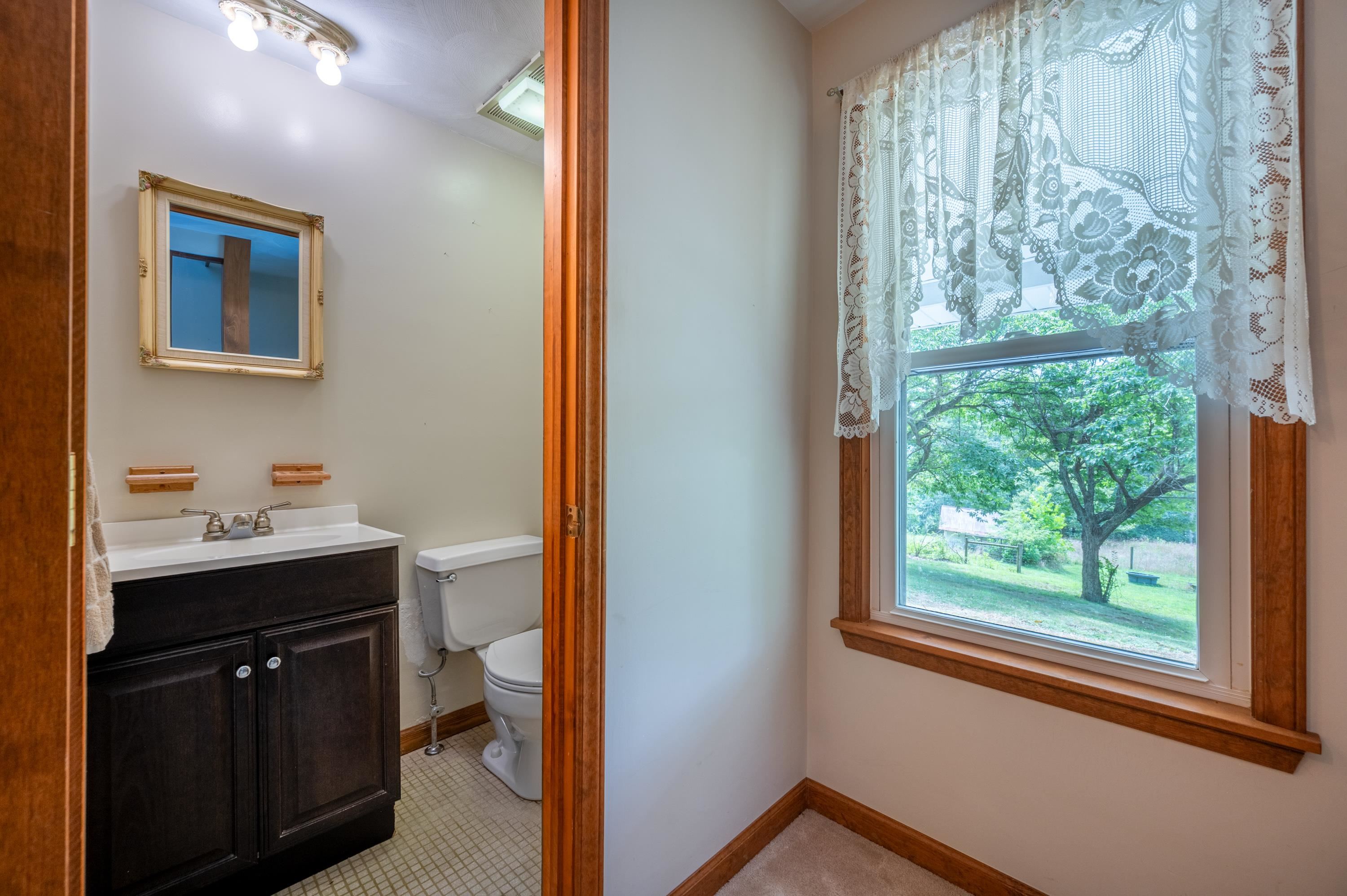 628 Wilburn Valley Road Pearisburg VA 24134