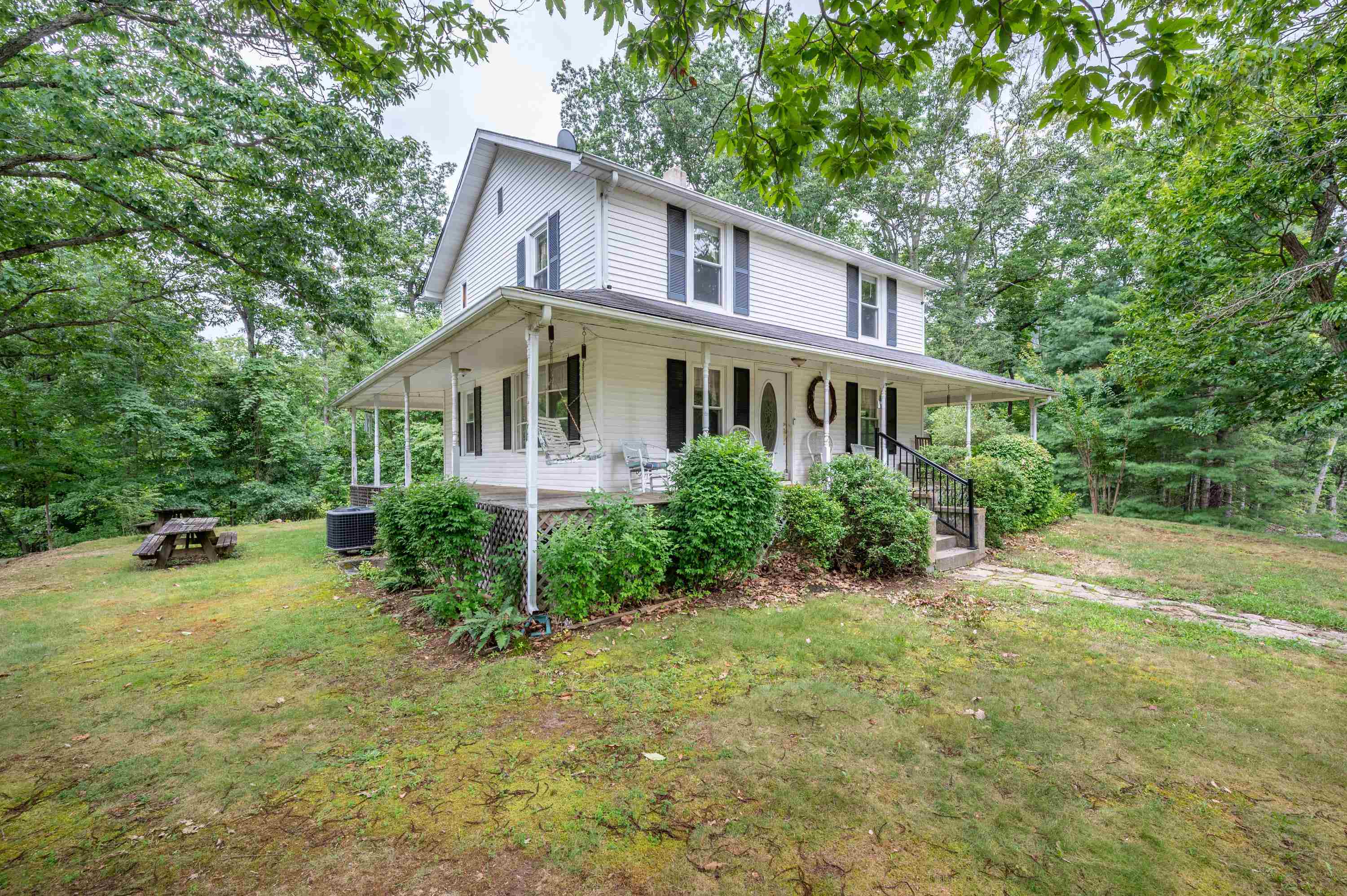 628 Wilburn Valley Road Pearisburg VA 24134