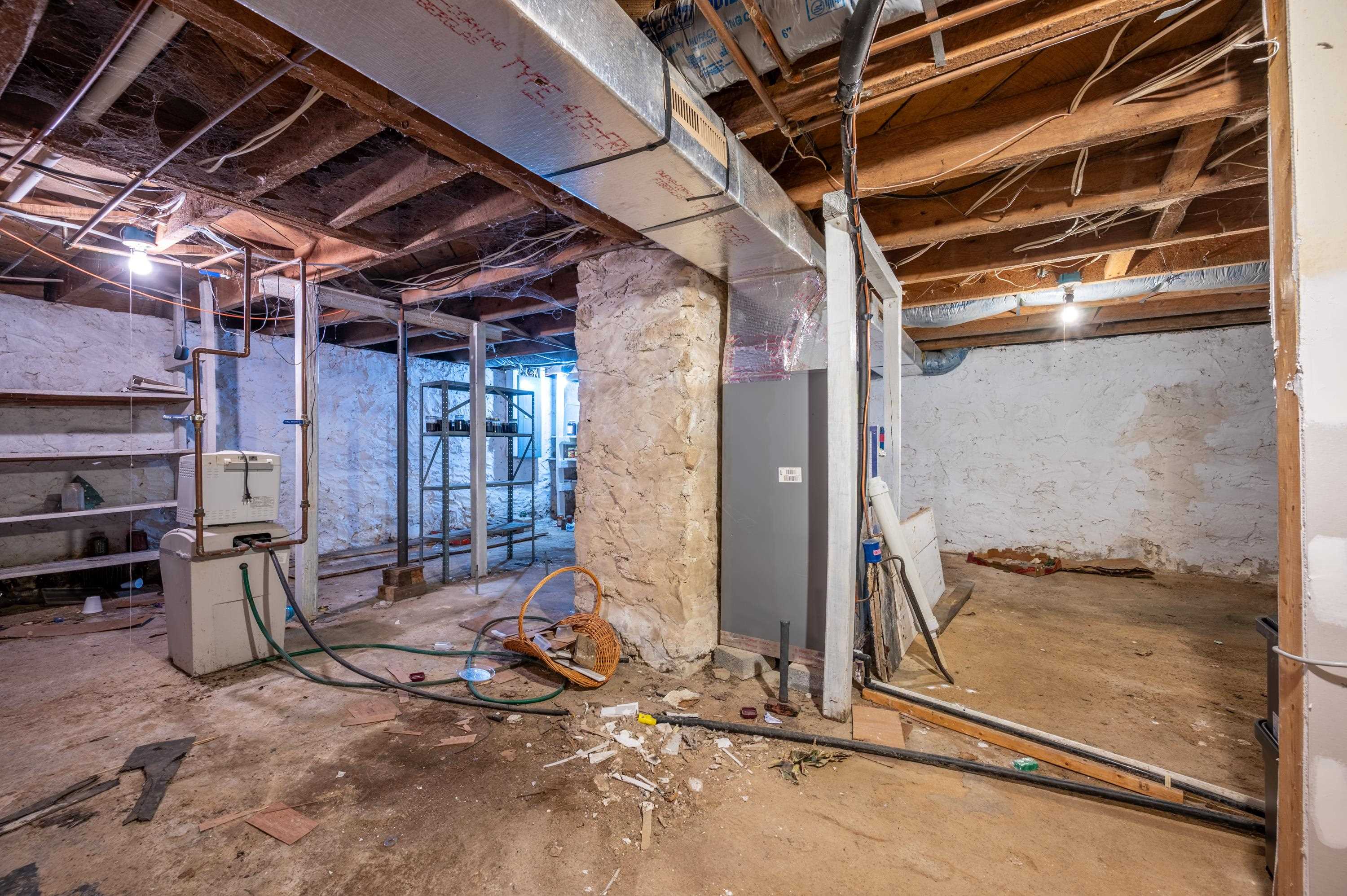 628 Wilburn Valley Road Pearisburg VA 24134