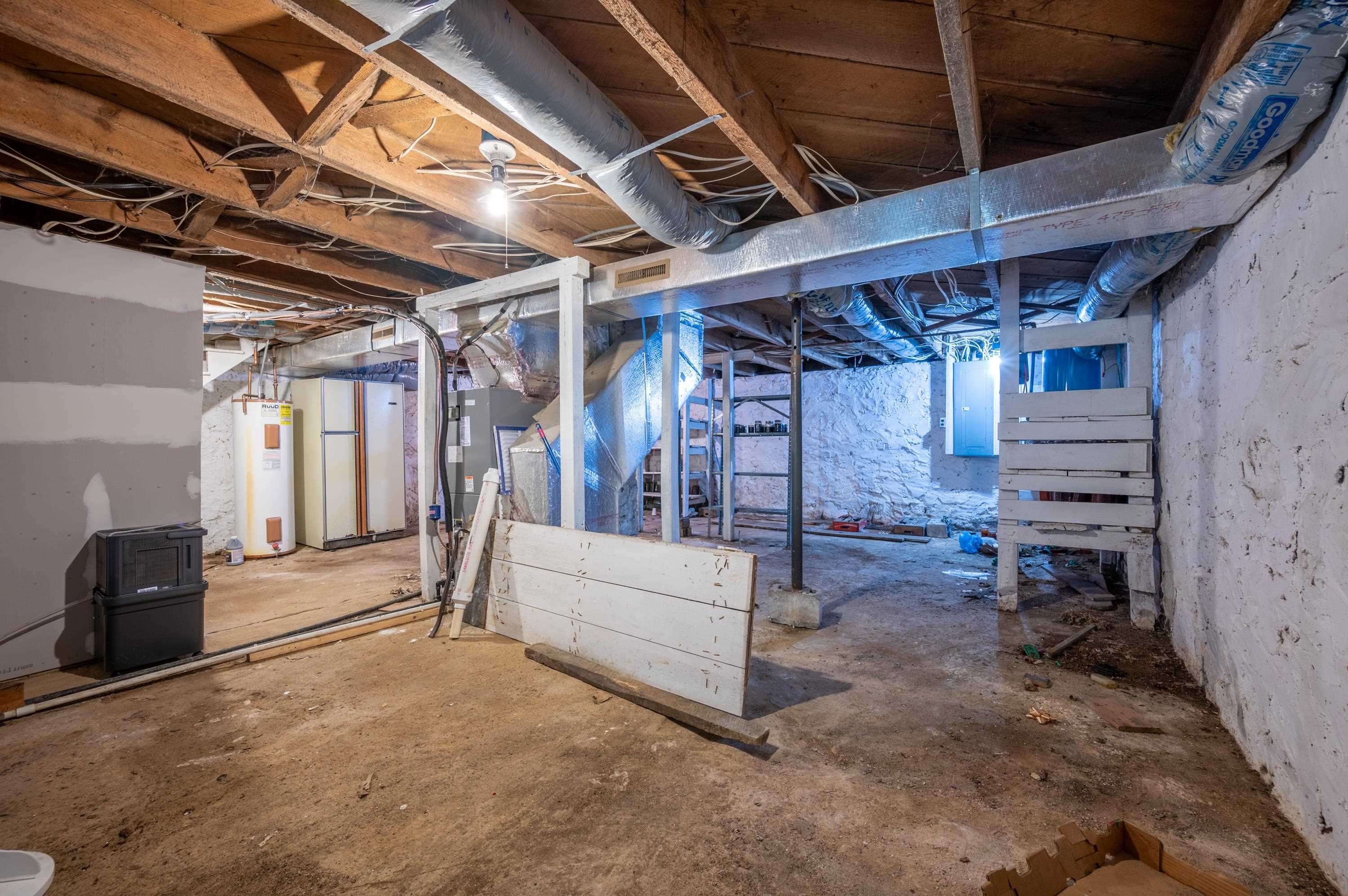 628 Wilburn Valley Road Pearisburg VA 24134