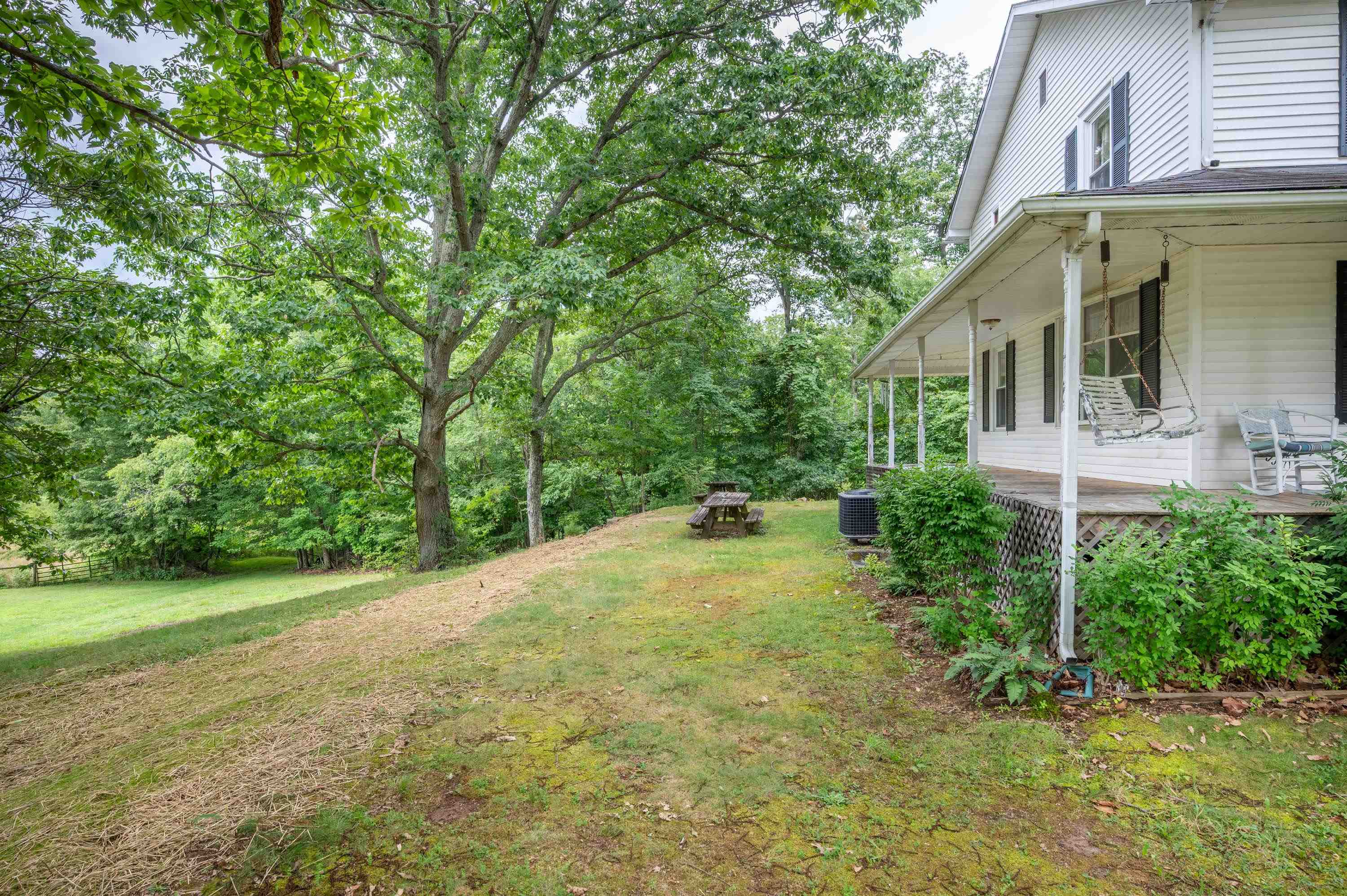 628 Wilburn Valley Road Pearisburg VA 24134