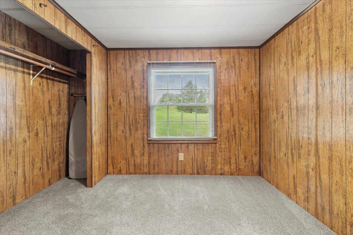 214 Maybrook Road Pembroke VA 24136