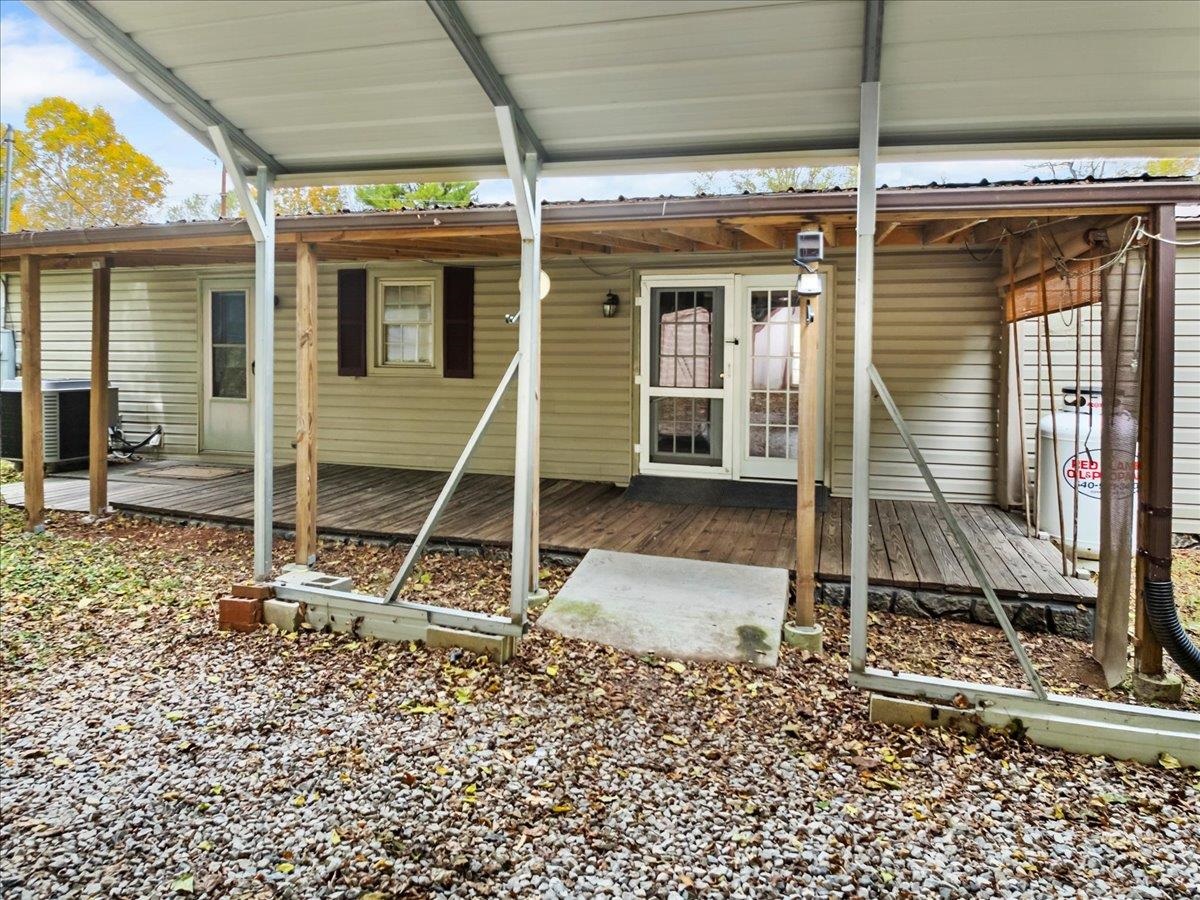 214 Maybrook Road Pembroke VA 24136