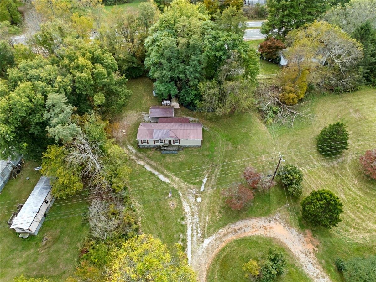 214 Maybrook Road Pembroke VA 24136