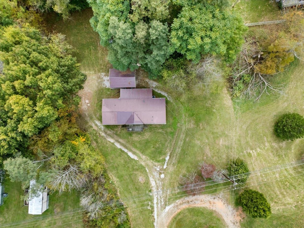 214 Maybrook Road Pembroke VA 24136
