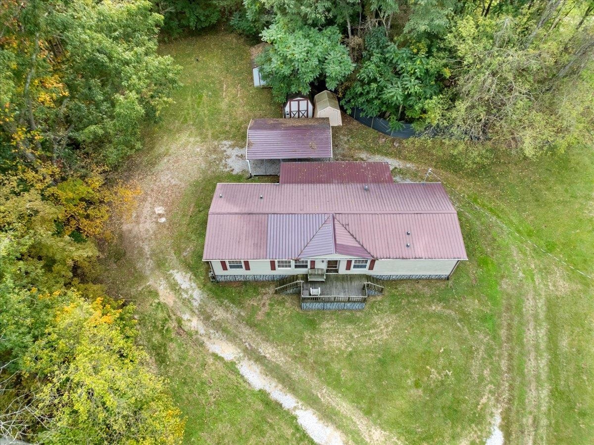 214 Maybrook Road Pembroke VA 24136