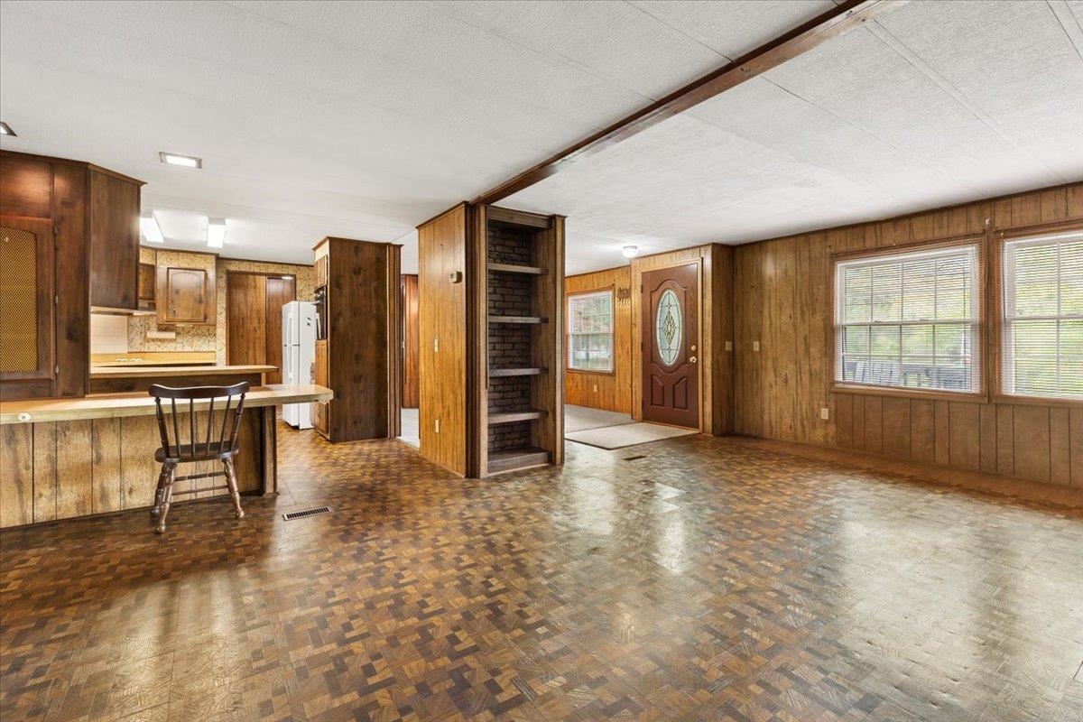 214 Maybrook Road Pembroke VA 24136