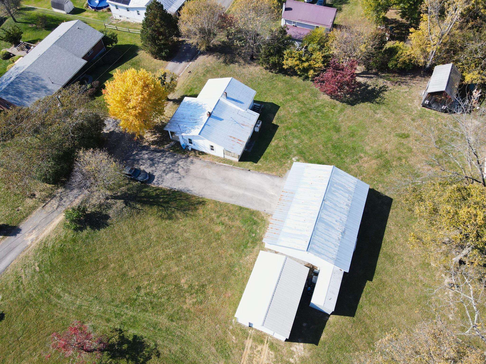 6440 Divers Road Radford VA 24141