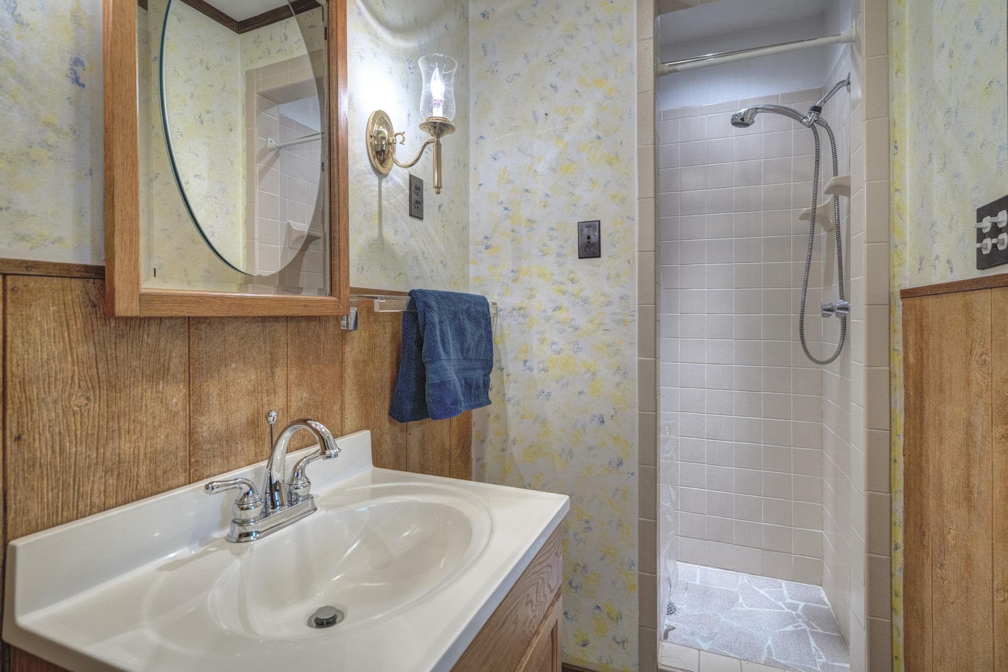 4642 Waterfront Farms Drive Draper VA 24324