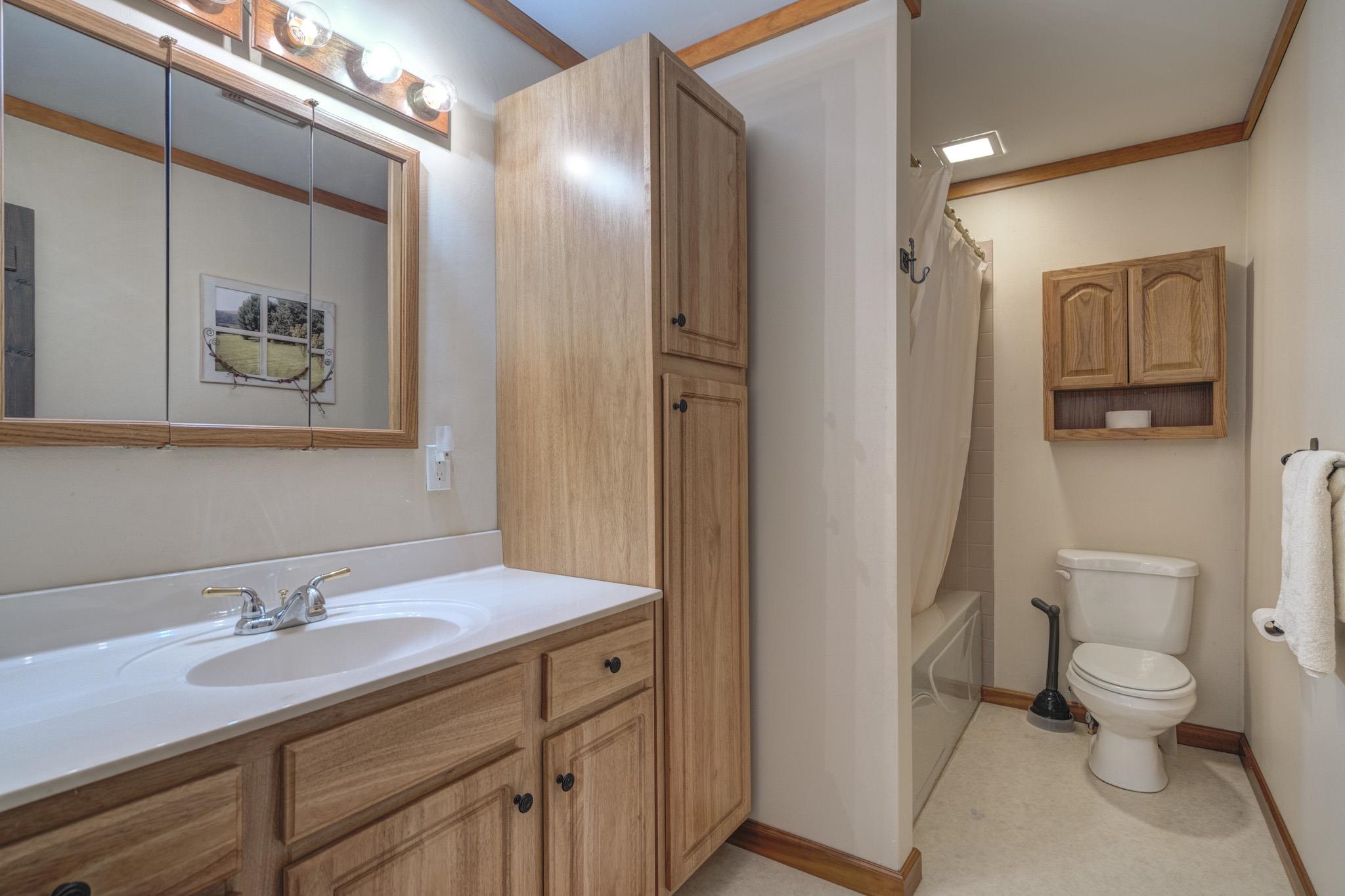 4642 Waterfront Farms Drive Draper VA 24324