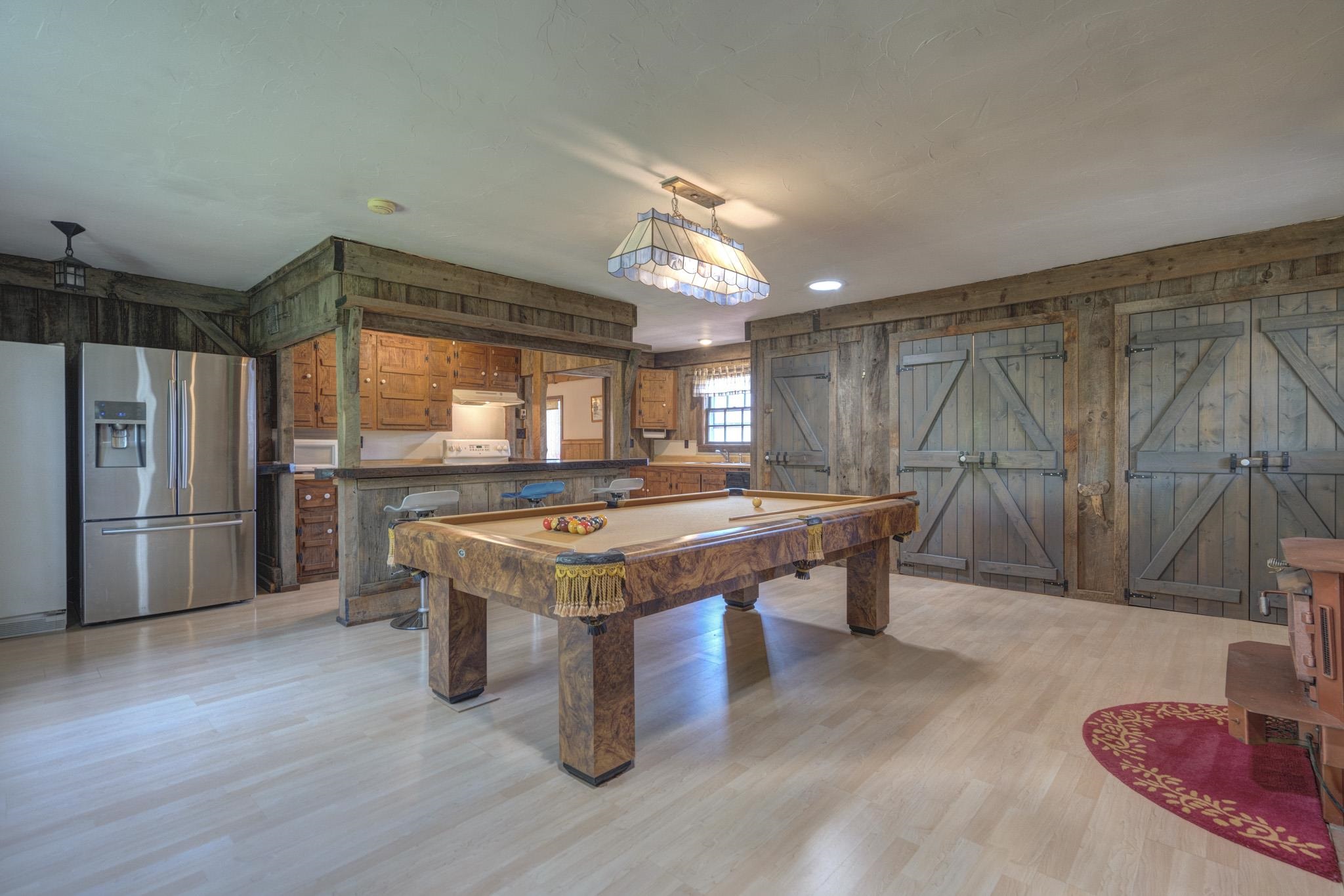 4642 Waterfront Farms Drive Draper VA 24324