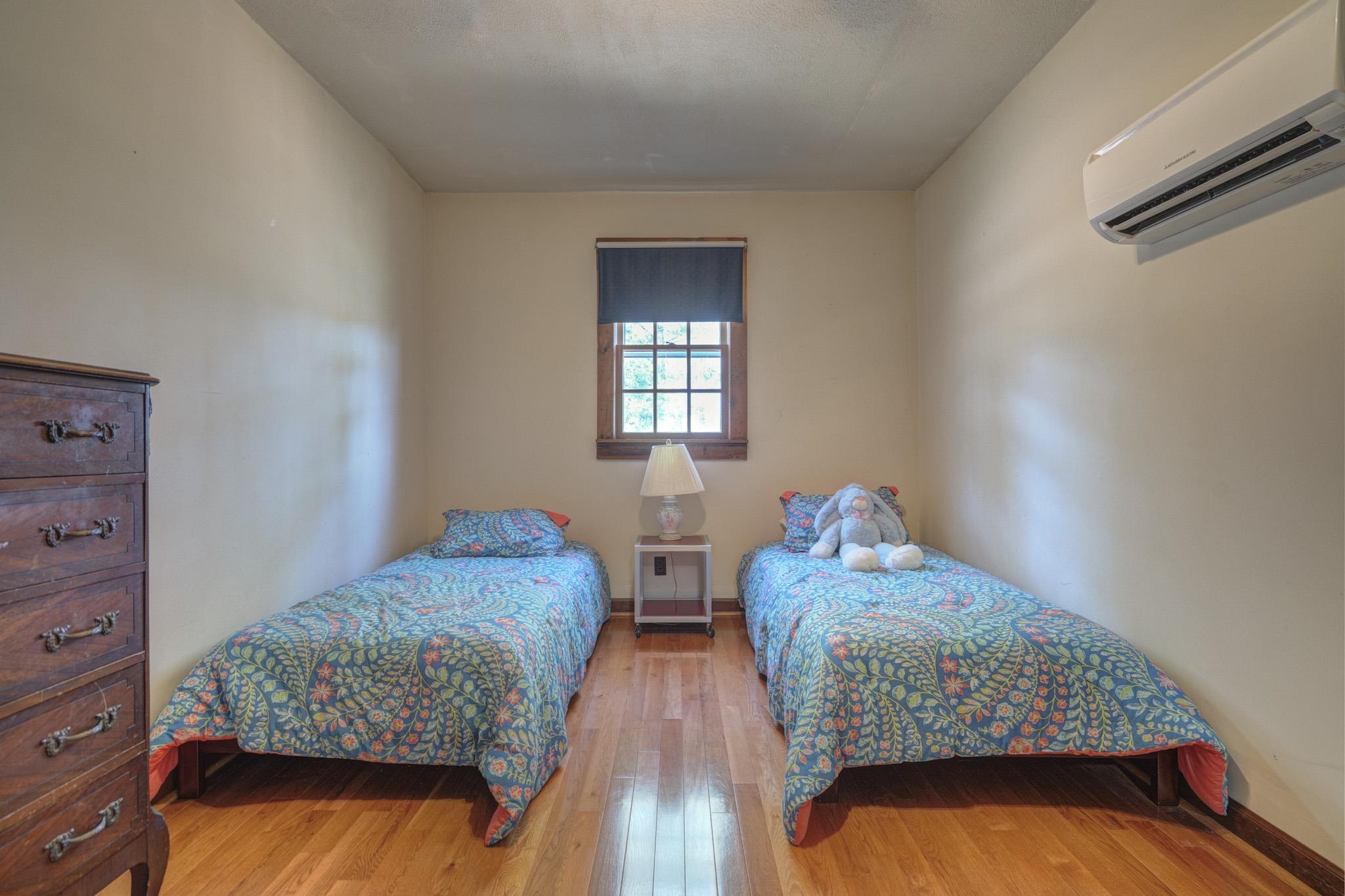 4642 Waterfront Farms Drive Draper VA 24324