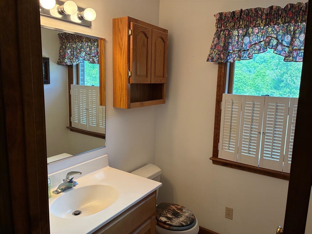 2103 Wolf Creek Road Narrows VA 24124