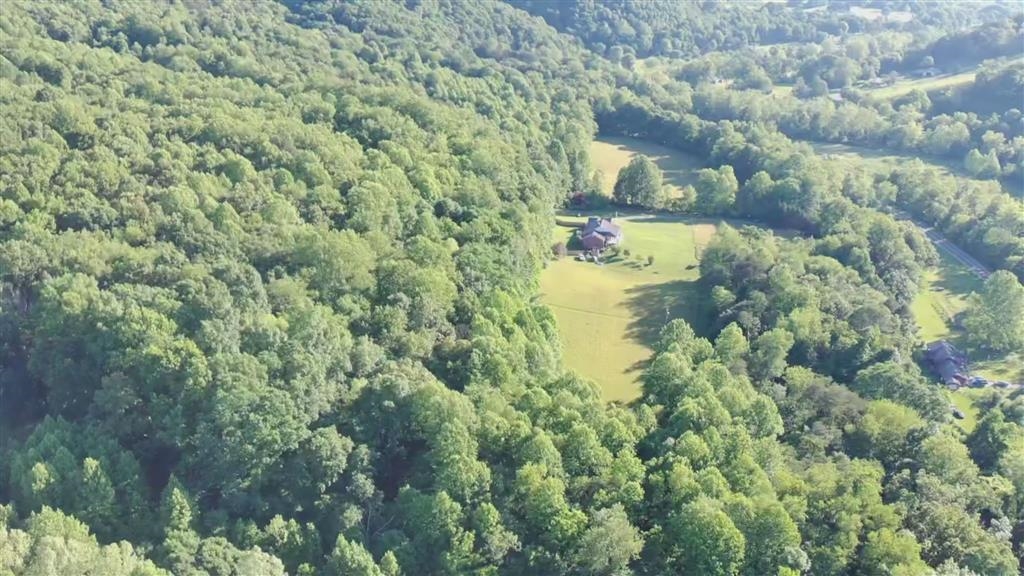2103 Wolf Creek Road Narrows VA 24124