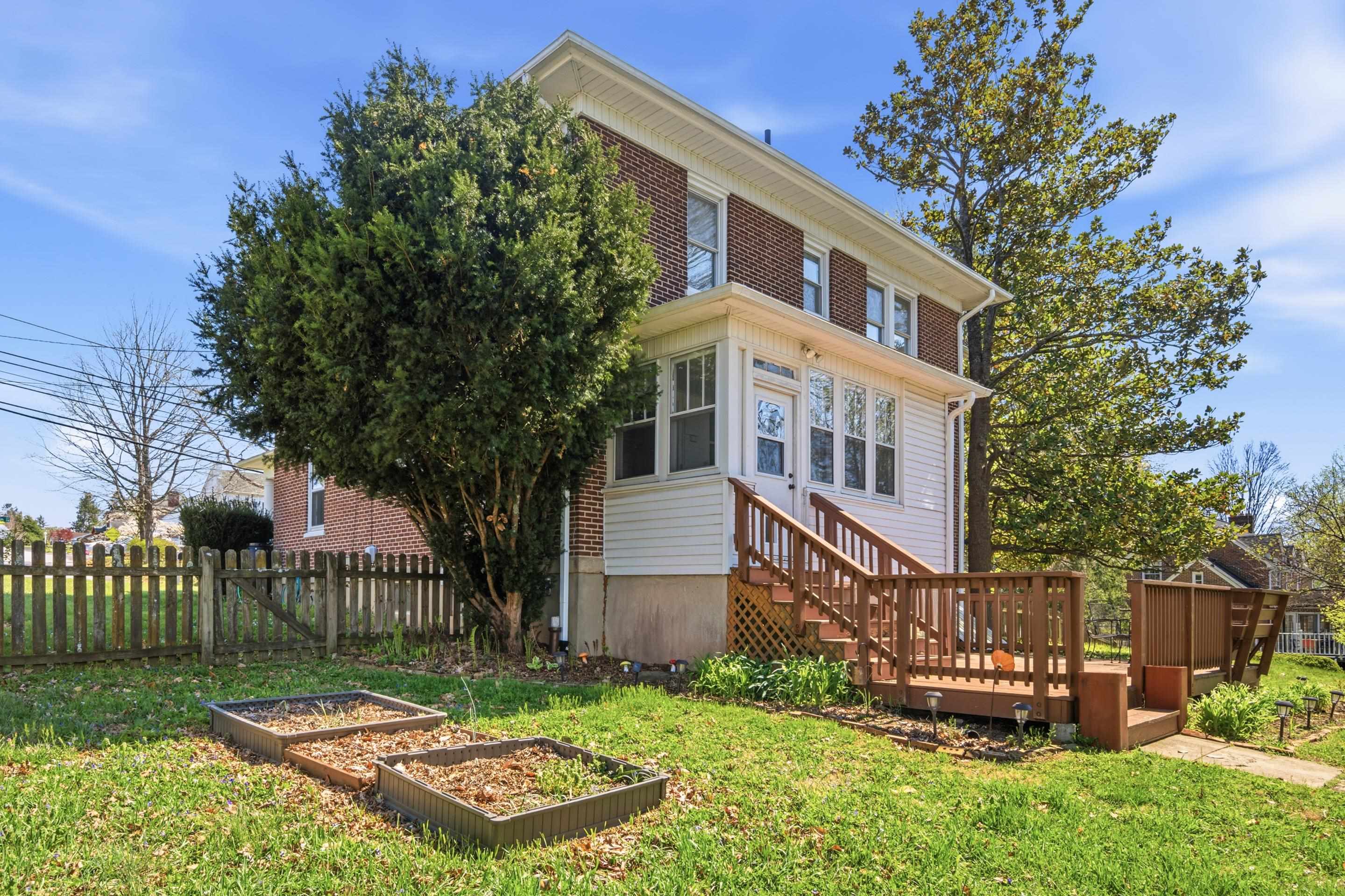 805 W Main Street Christiansburg VA 24073