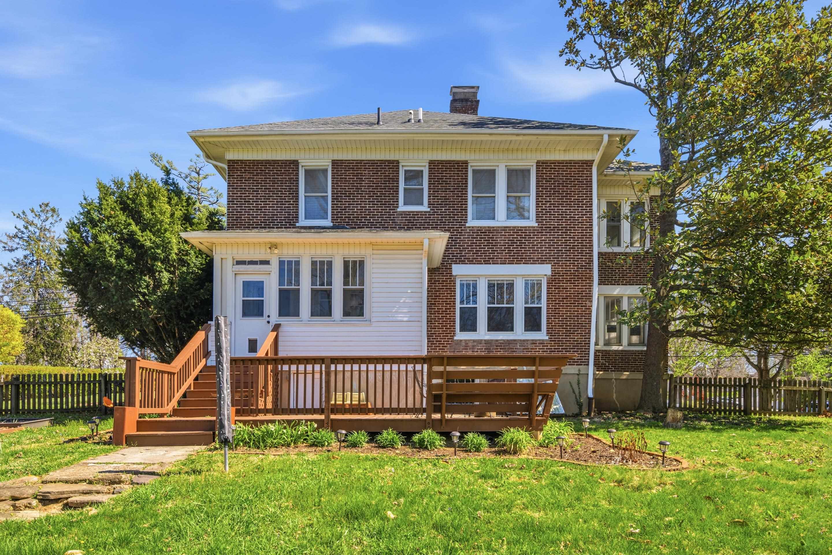 805 W Main Street Christiansburg VA 24073