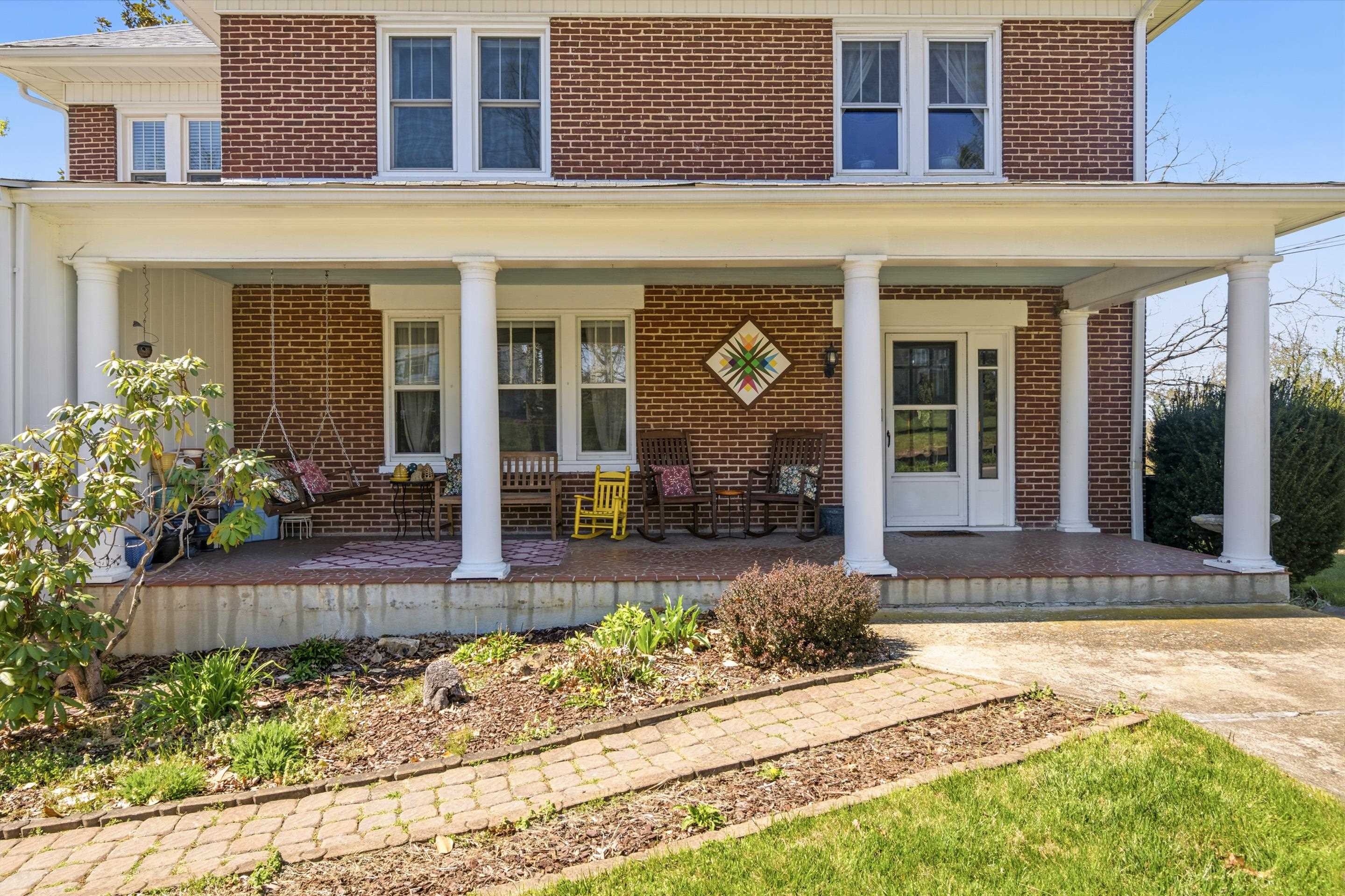 805 W Main Street Christiansburg VA 24073
