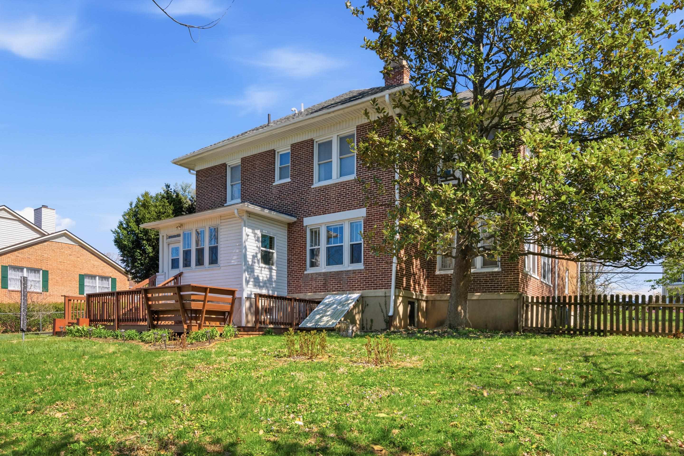 805 W Main Street Christiansburg VA 24073