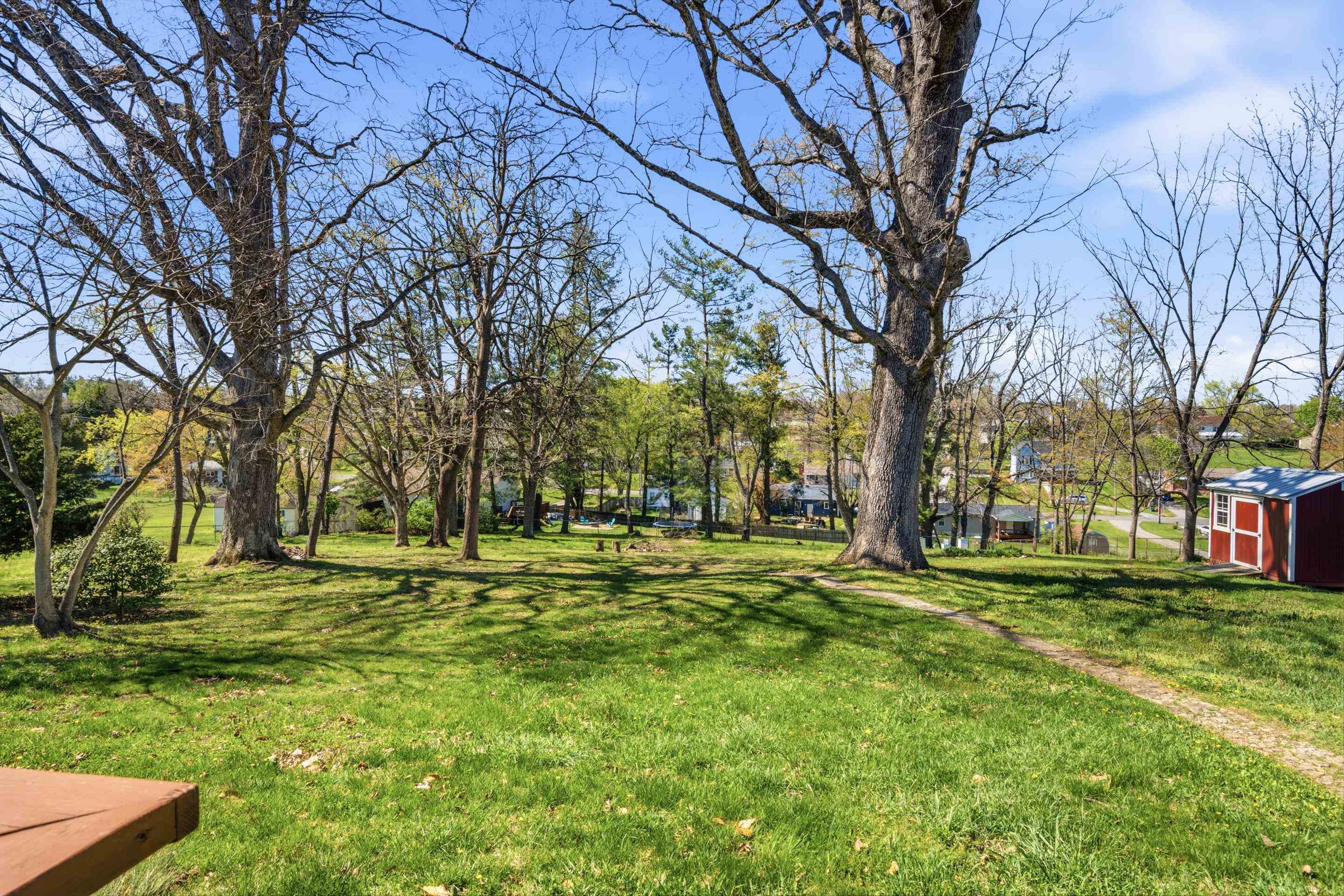 805 W Main Street Christiansburg VA 24073