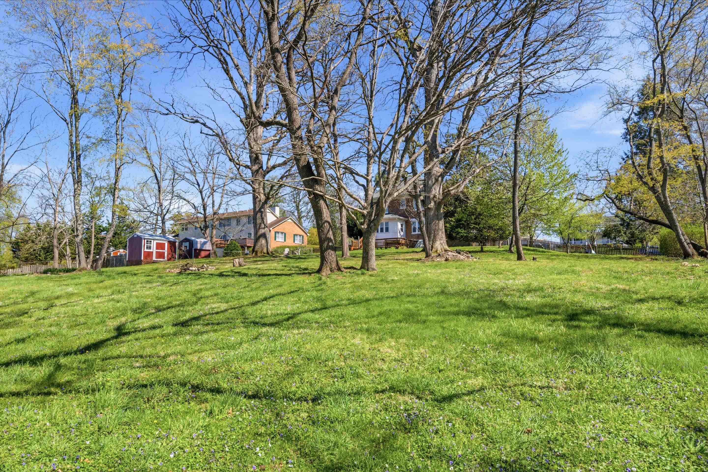 805 W Main Street Christiansburg VA 24073