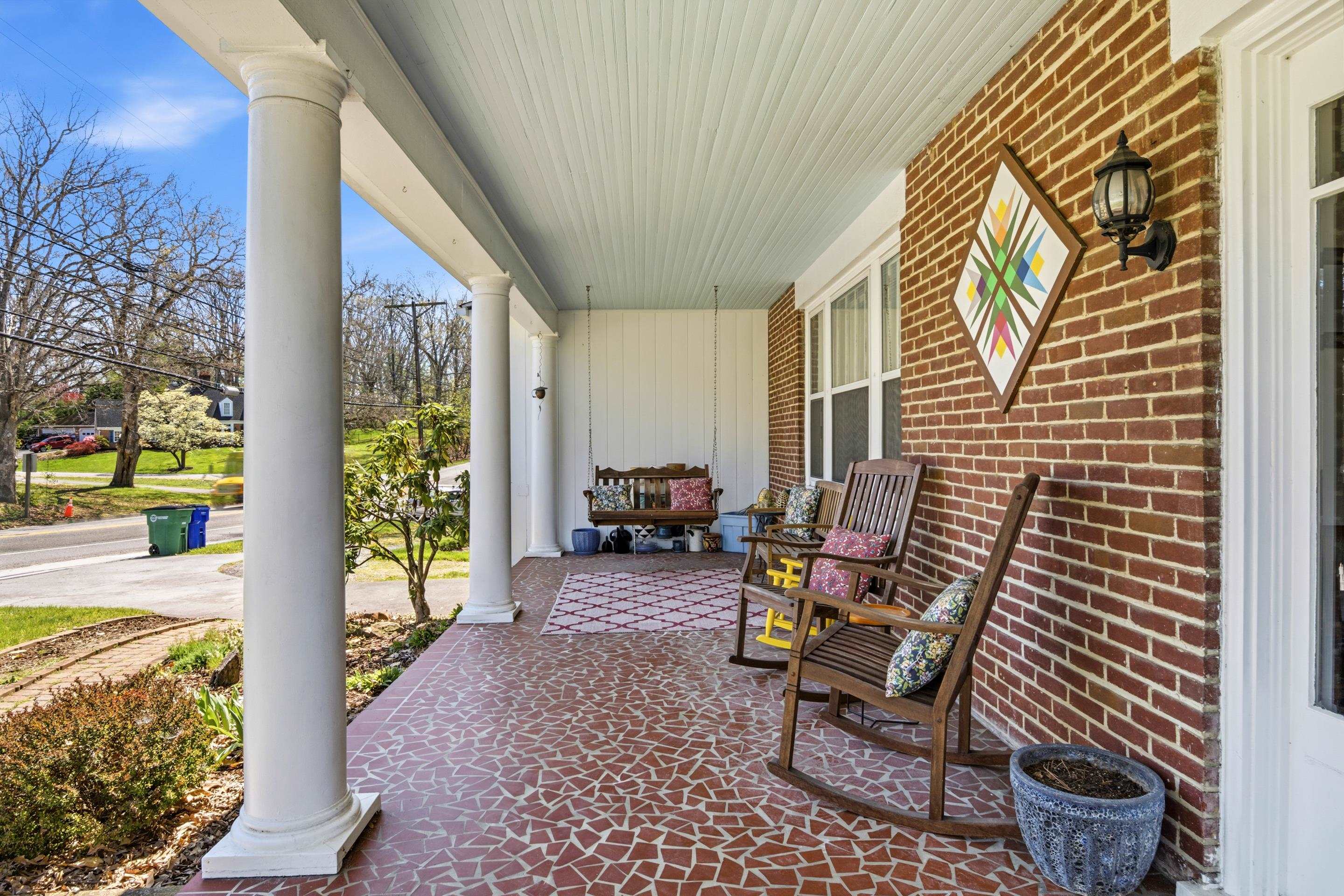 805 W Main Street Christiansburg VA 24073