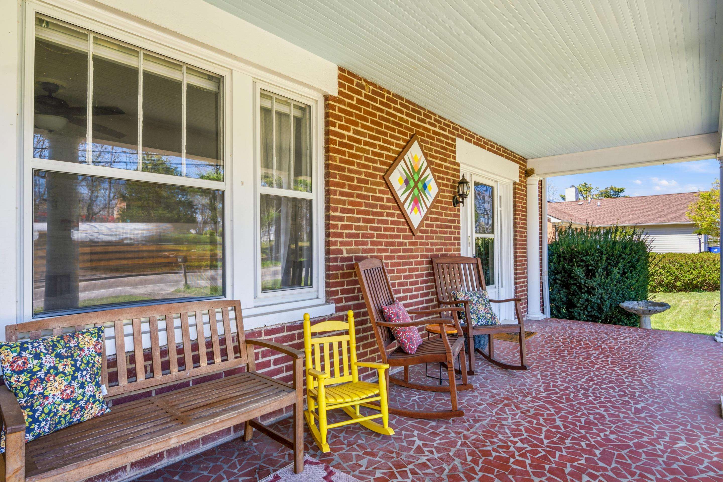 805 W Main Street Christiansburg VA 24073
