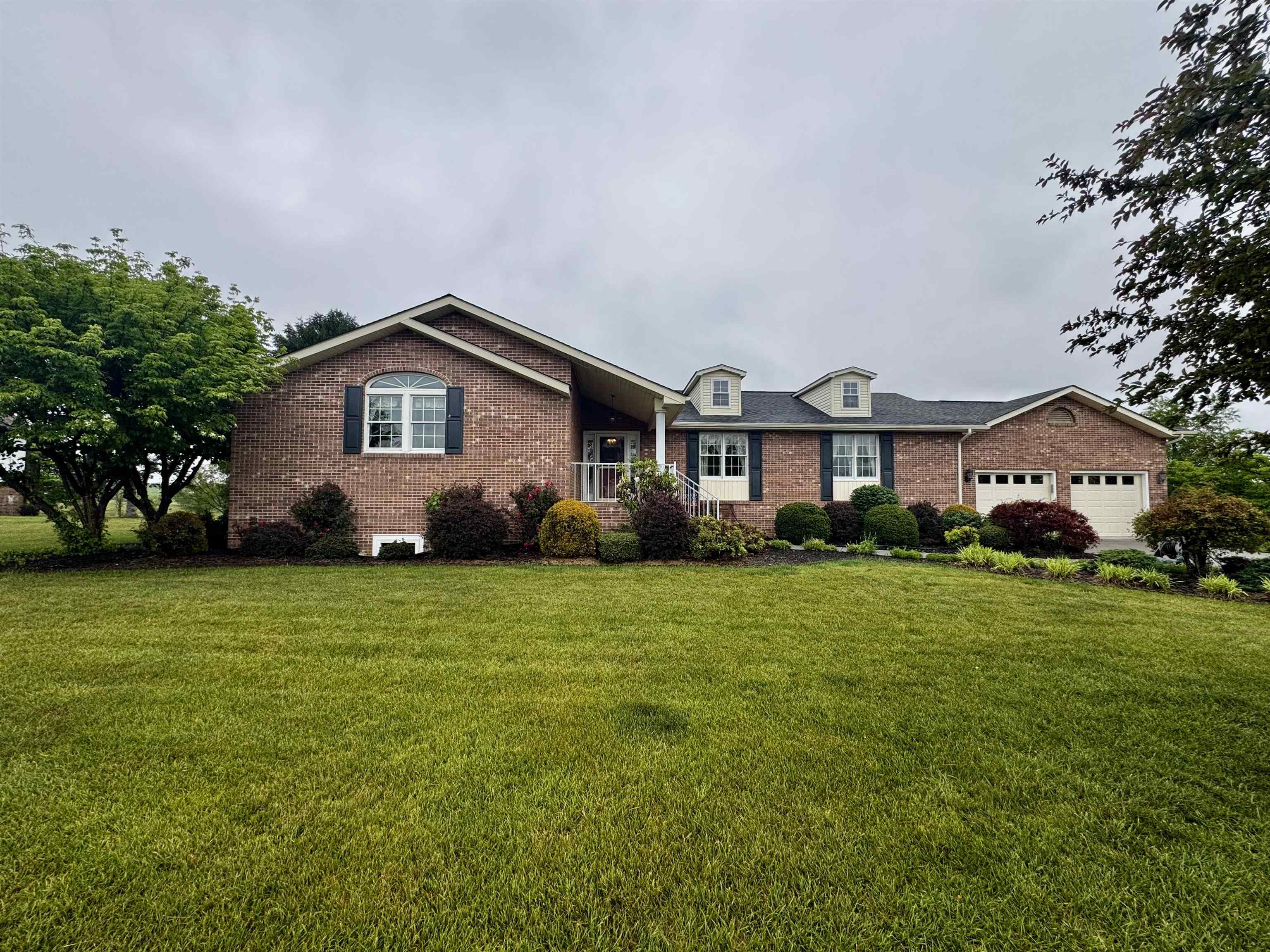 3854 Bainbridge Drive Pulaski VA 24301