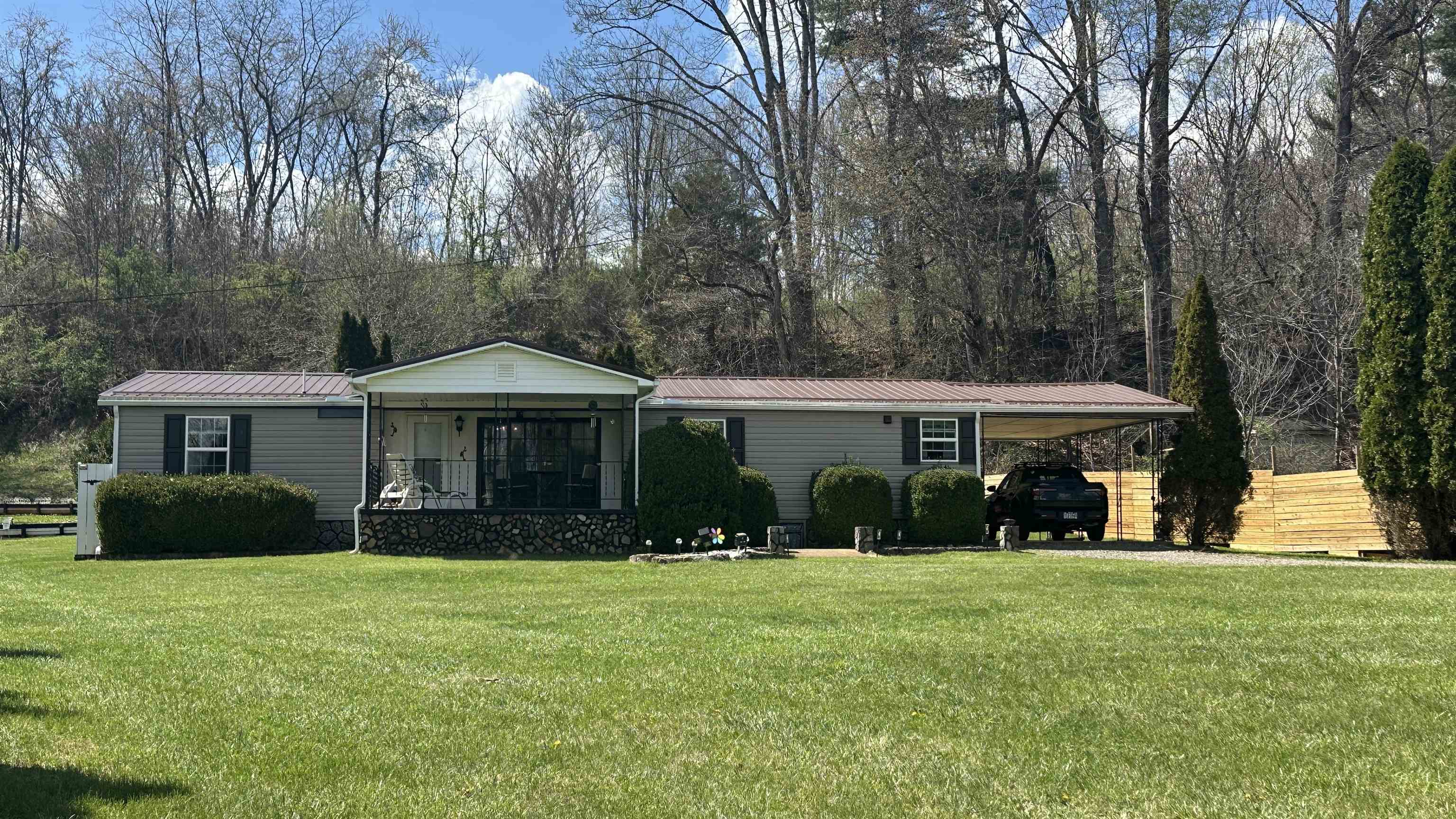 385 Lone Ash Road Barren Springs VA 24313