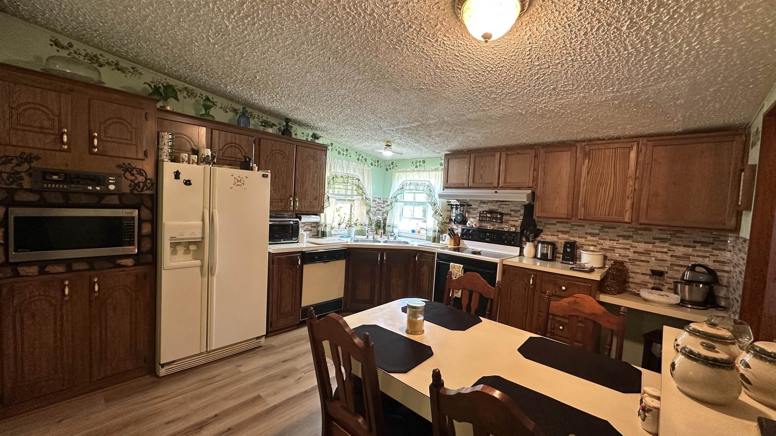 385 Lone Ash Road Barren Springs VA 24313