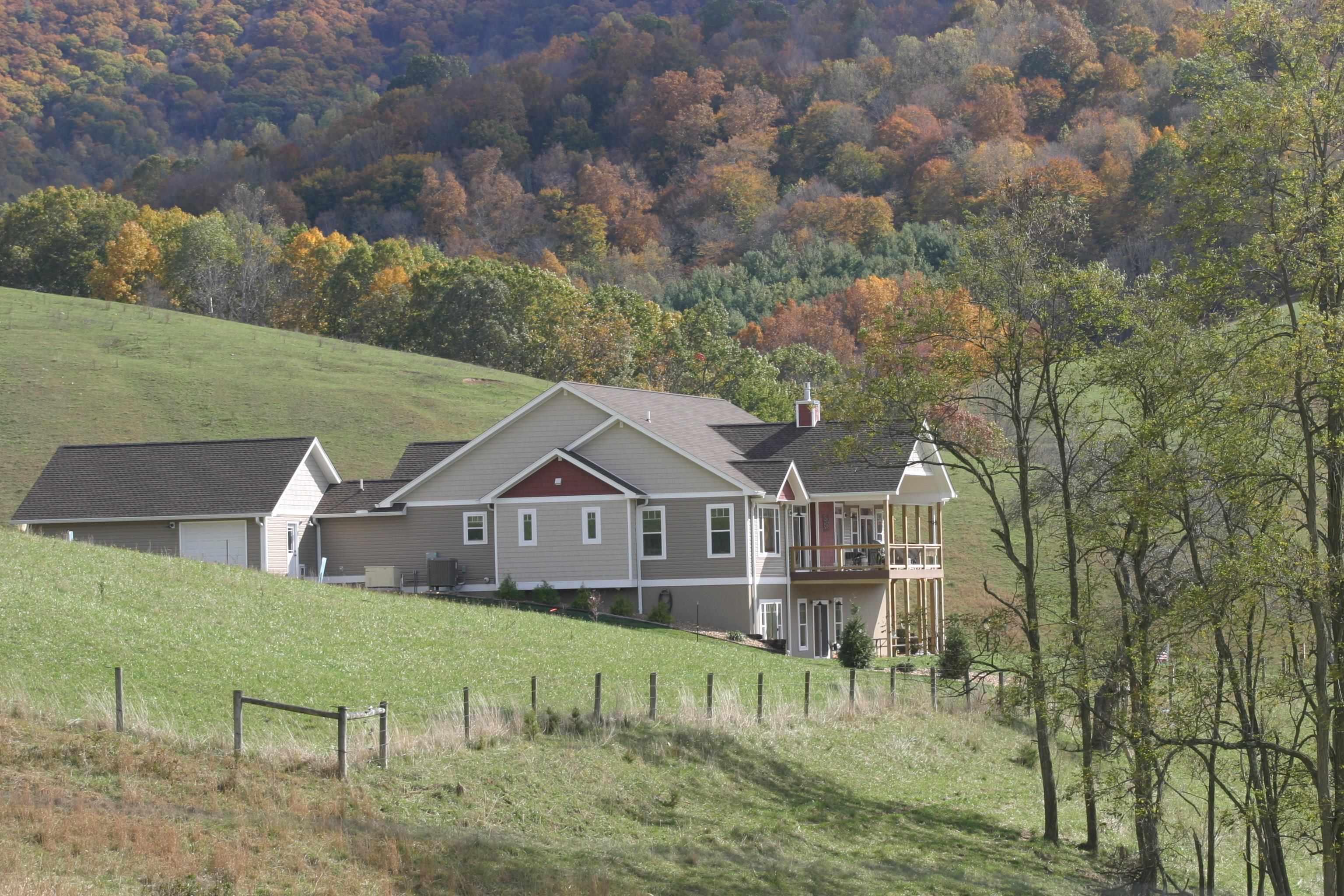 Pearisburg VA 24134