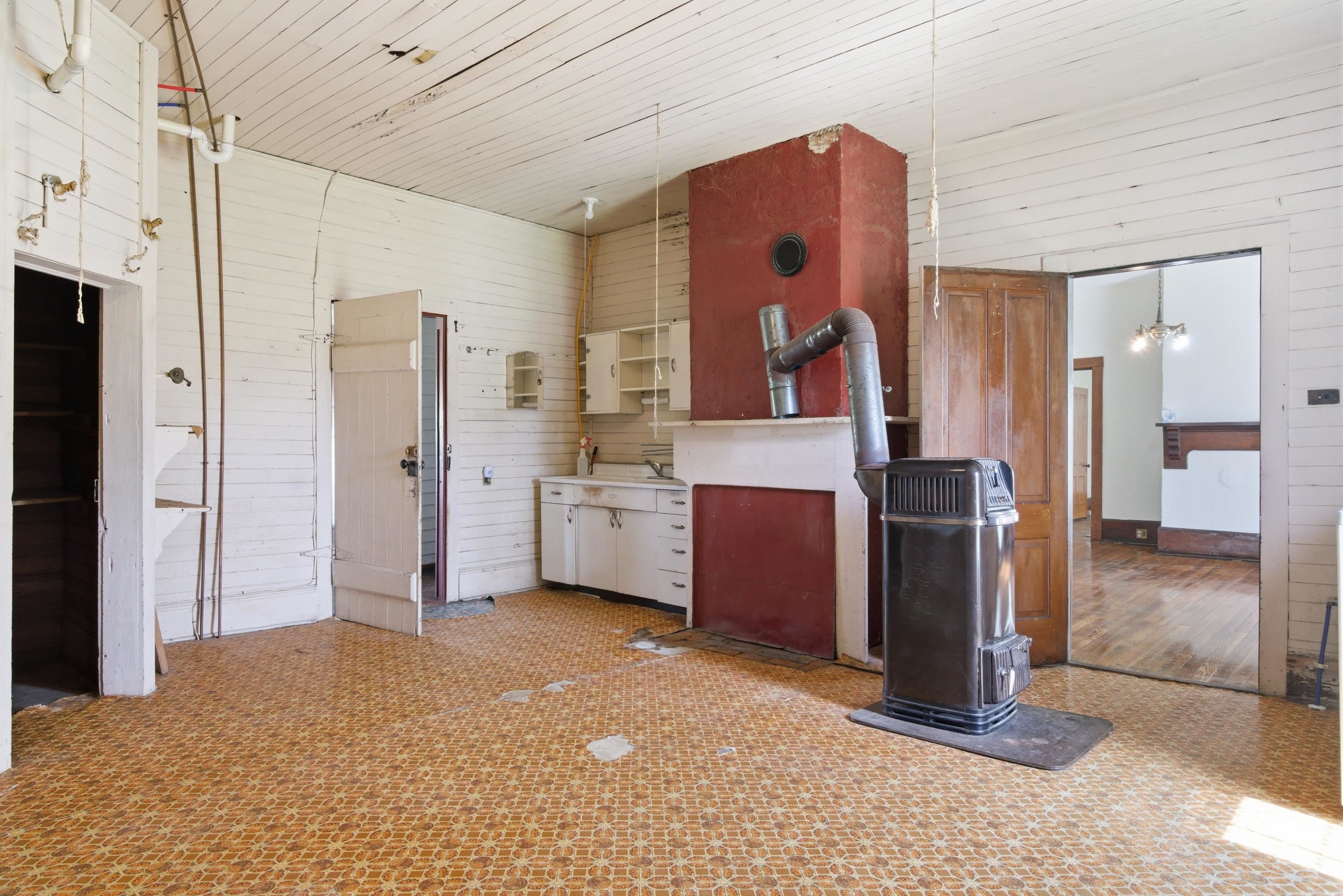 4115 Old Baltimore Road Draper VA 24324