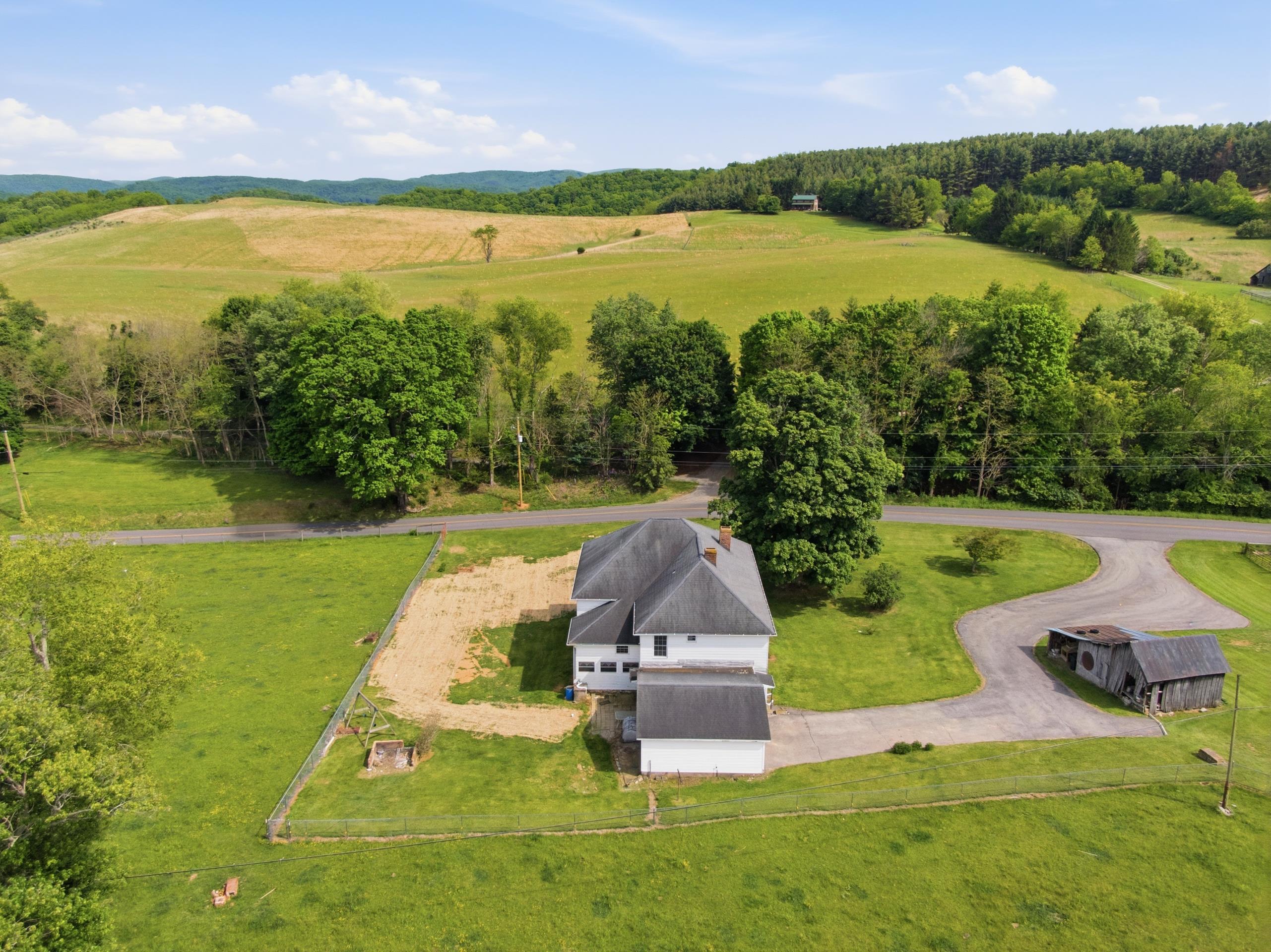 4115 Old Baltimore Road Draper VA 24324