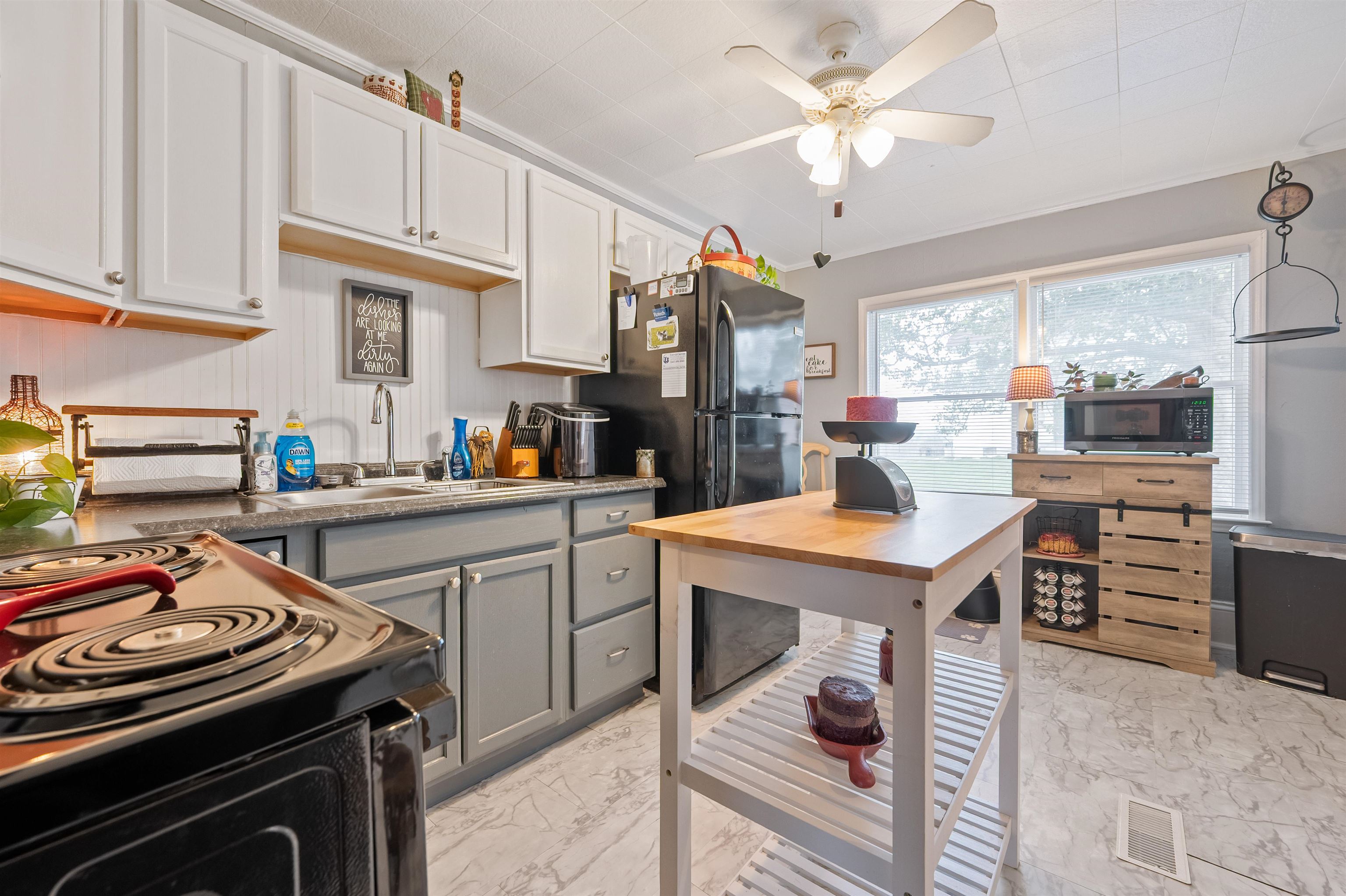 403 Madison Avenue S Pulaski VA 24301