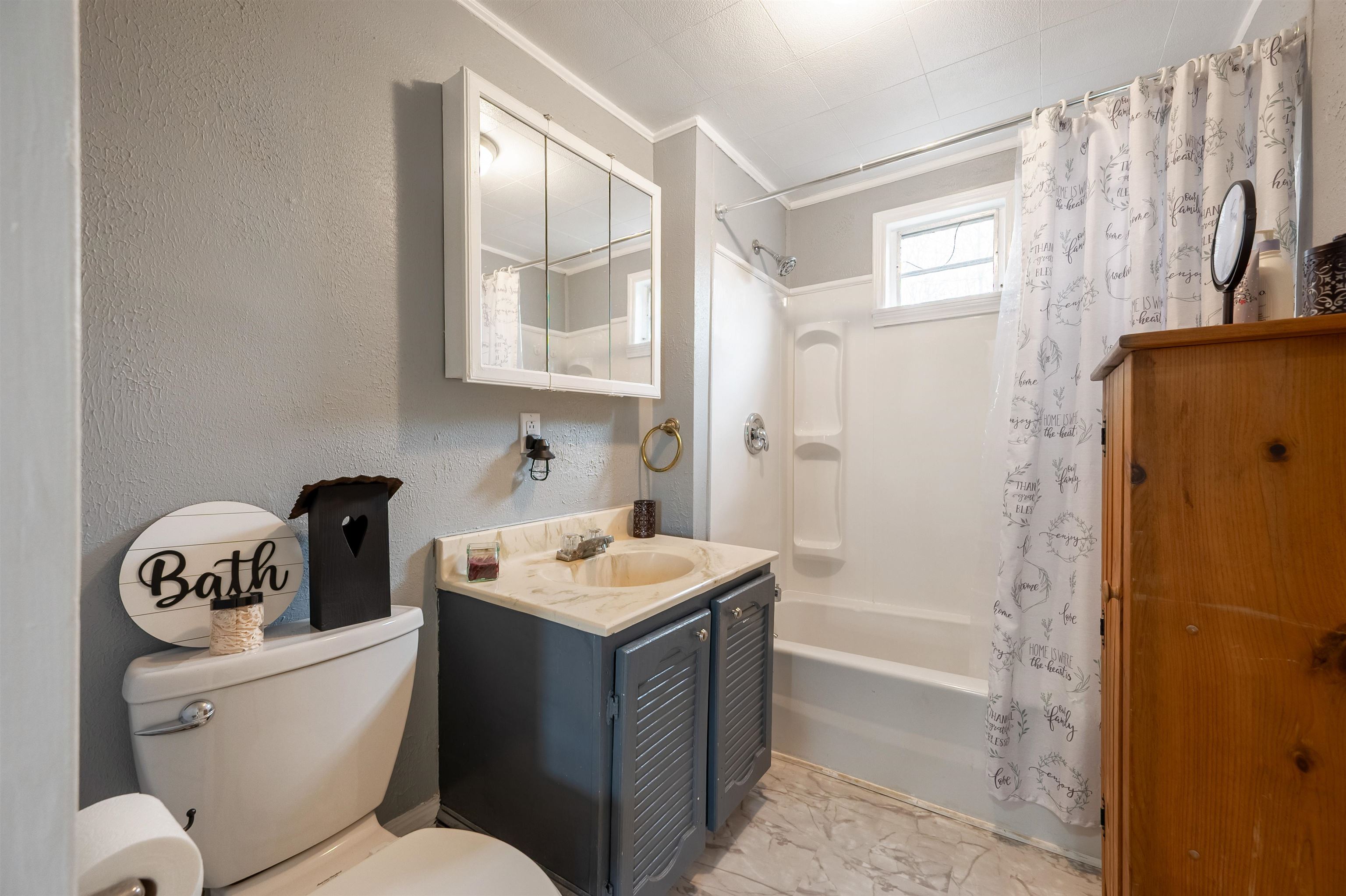 403 Madison Avenue S Pulaski VA 24301