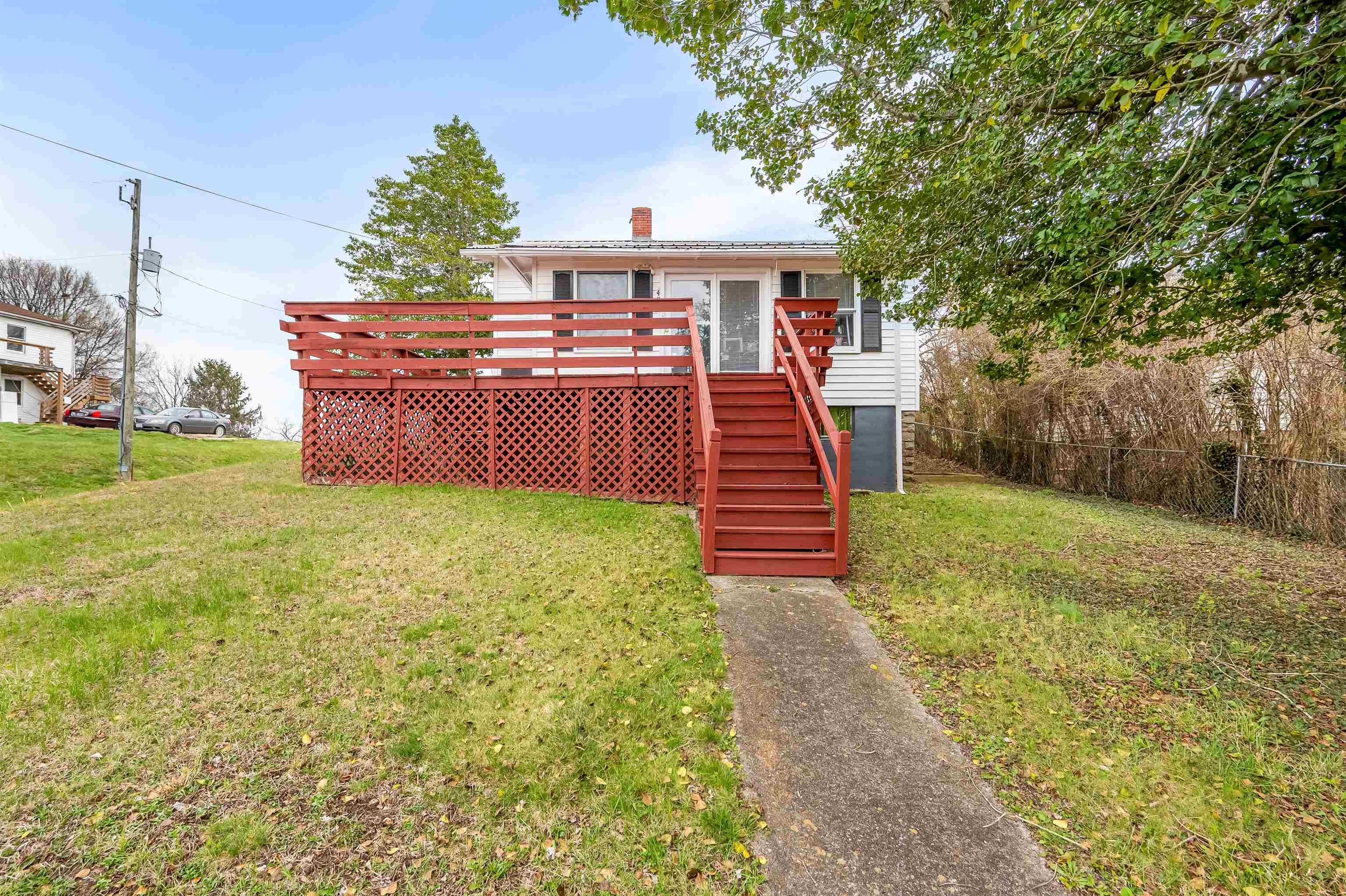 403 Madison Avenue S Pulaski VA 24301