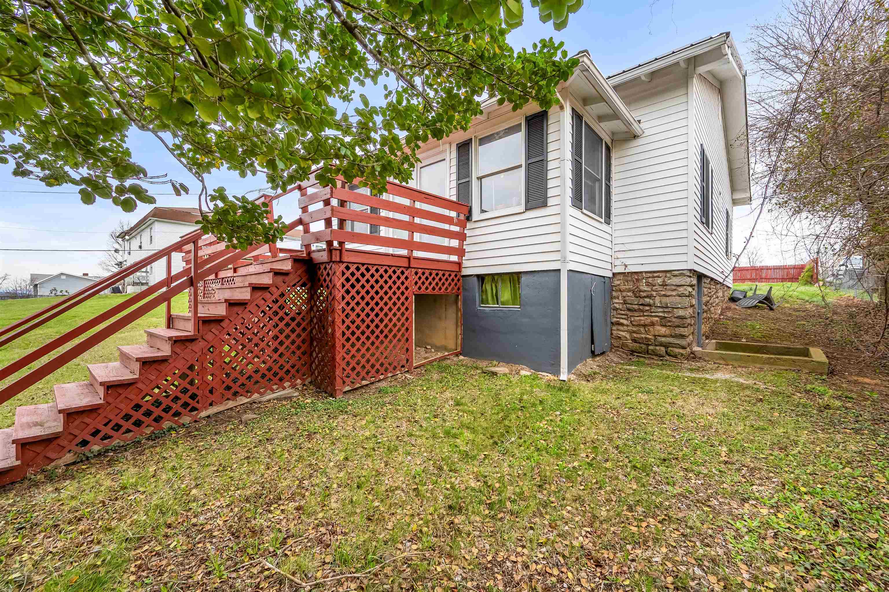 403 Madison Avenue S Pulaski VA 24301
