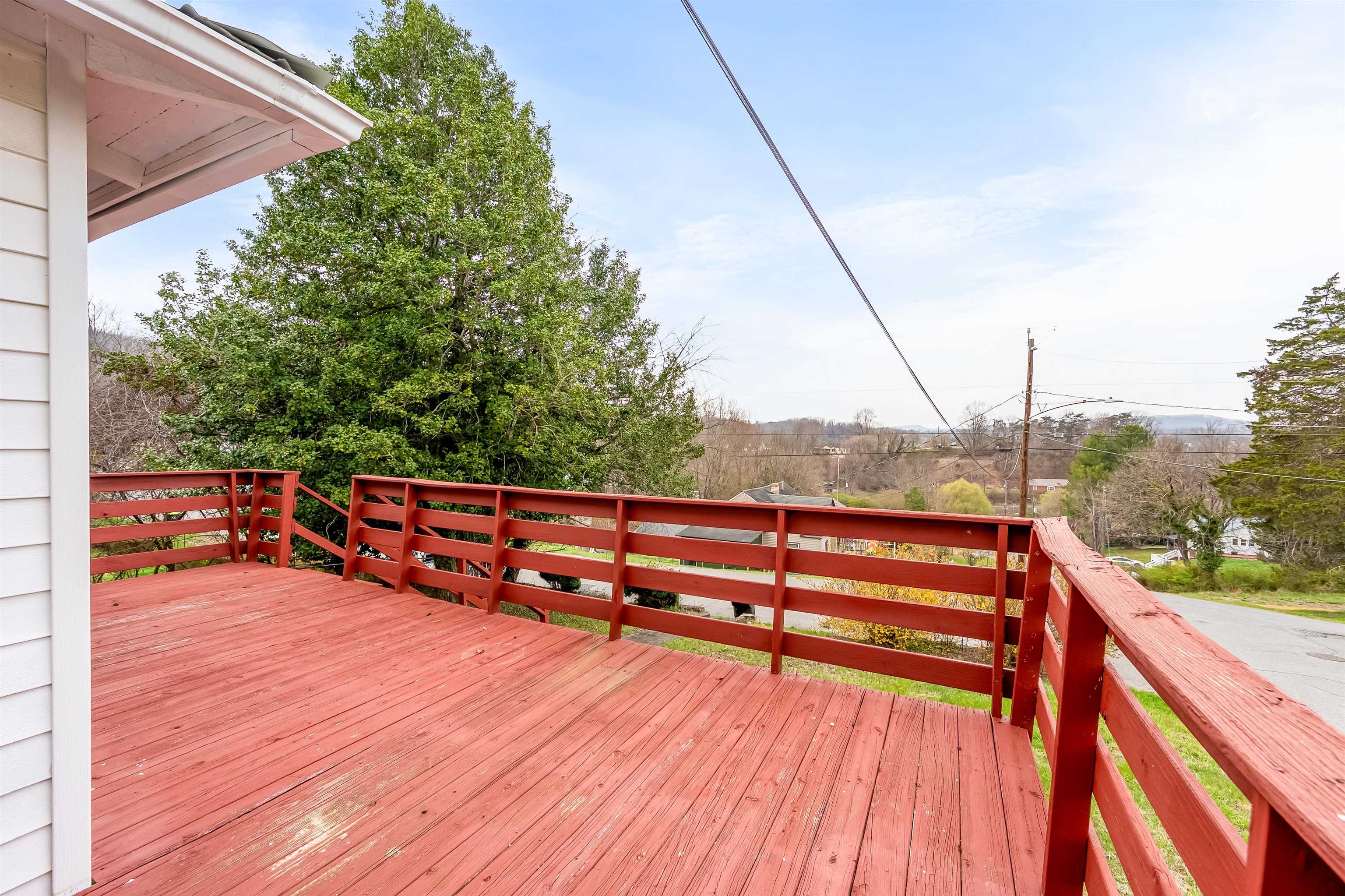 403 Madison Avenue S Pulaski VA 24301
