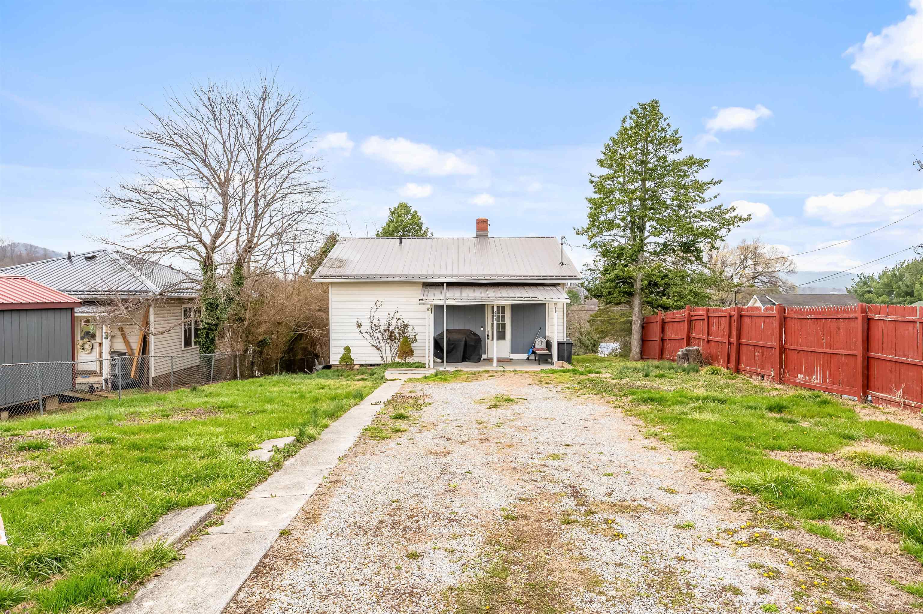 403 Madison Avenue S Pulaski VA 24301