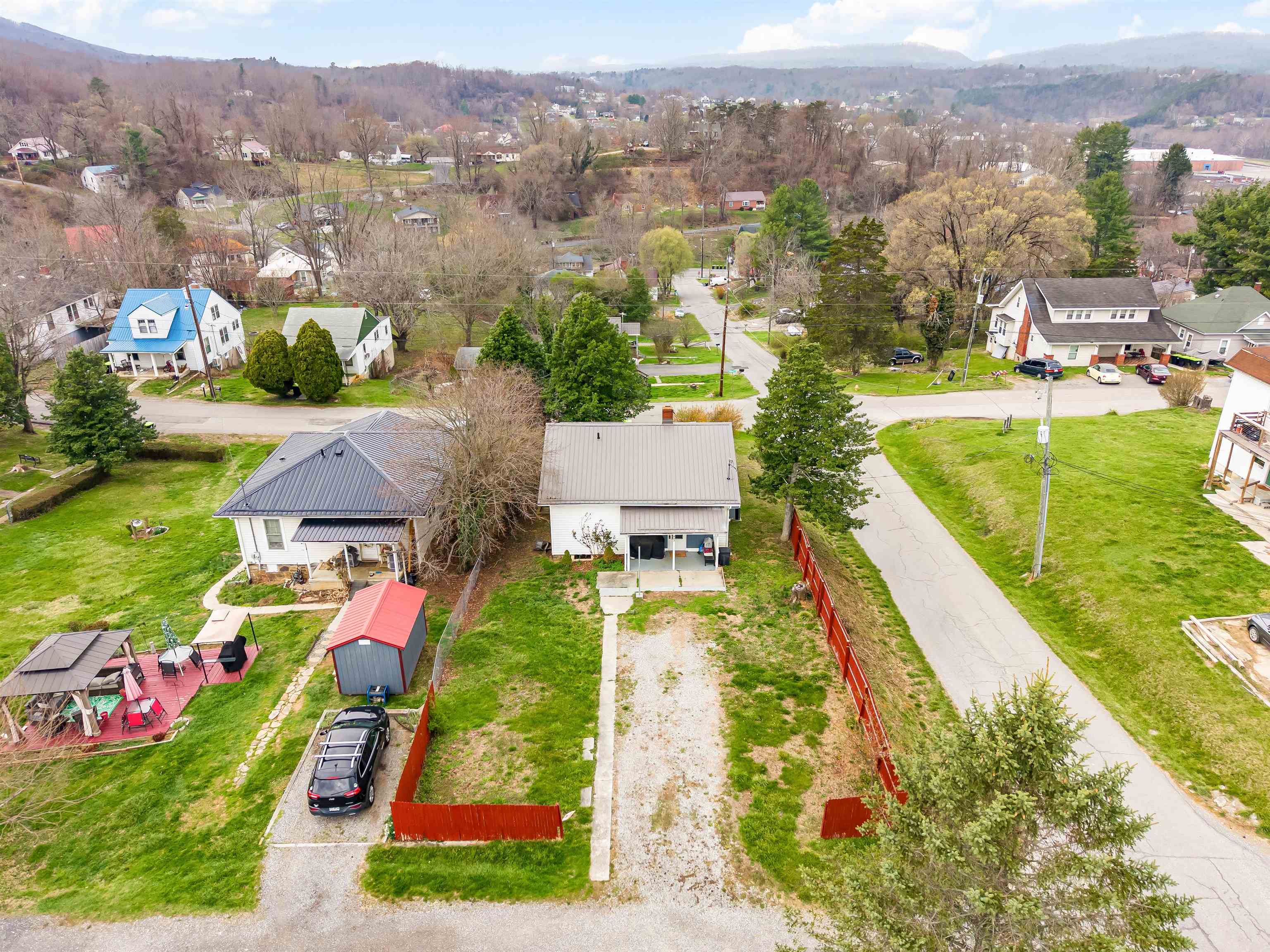 403 Madison Avenue S Pulaski VA 24301