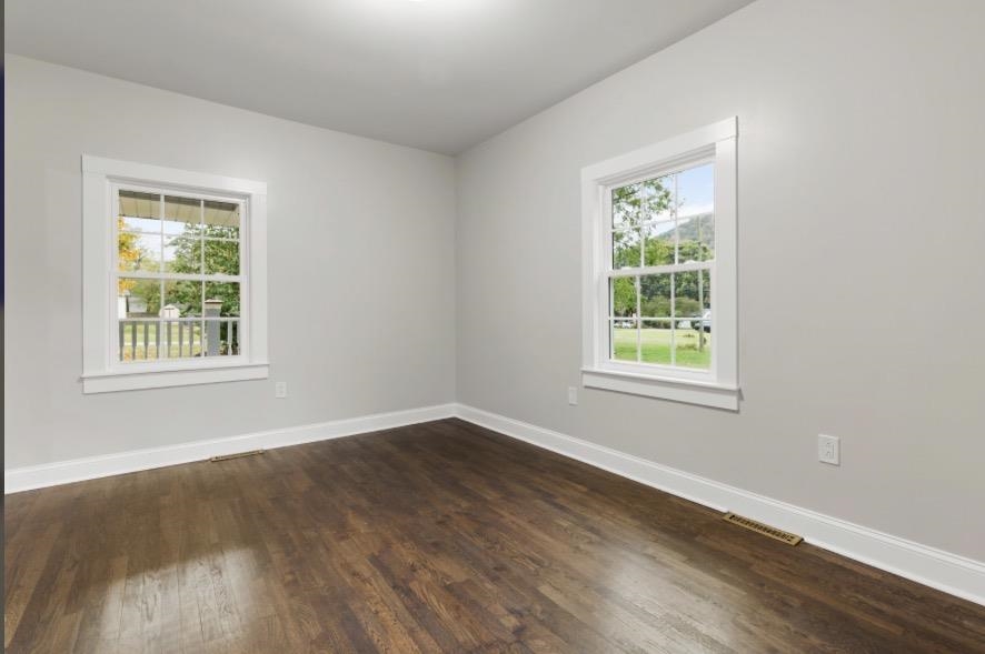 4772 Calloway Street Elliston VA 24087